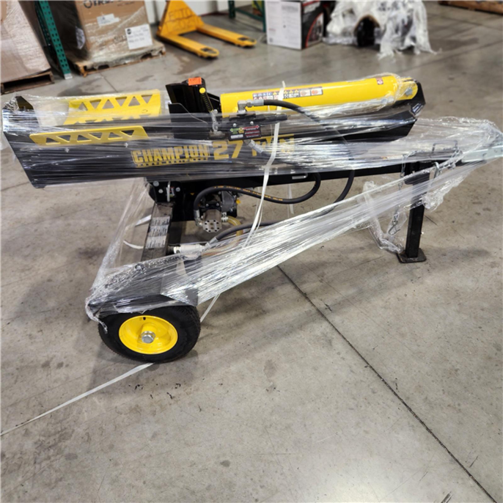 DALLAS LOCATION -   AS-IS Champion Power Equipment 27 Ton 224 cc Gas Powered Hydraulic Wood Log Splitter