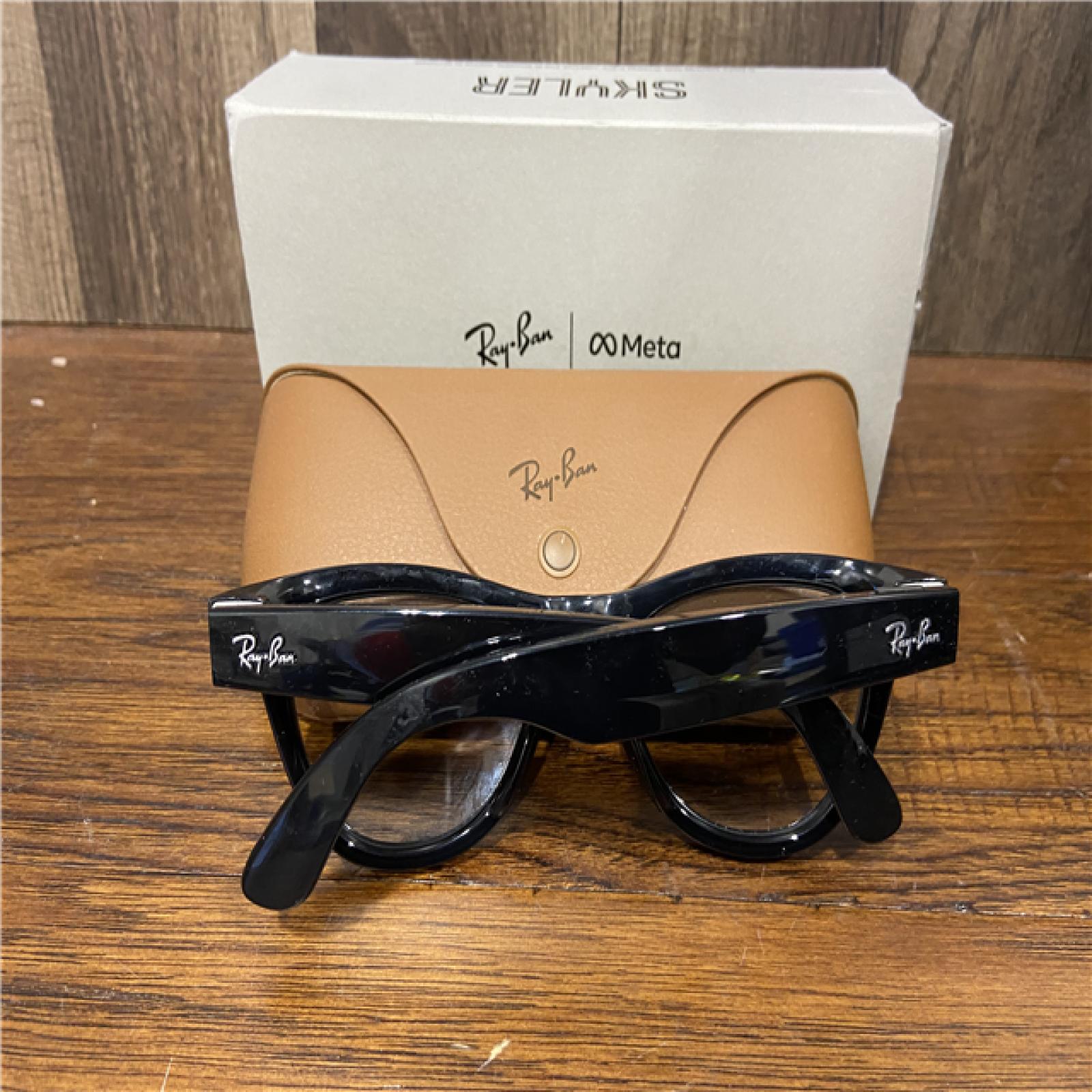 AS-IS Ray Ban Meta Skyler Polarized Glasses - Black