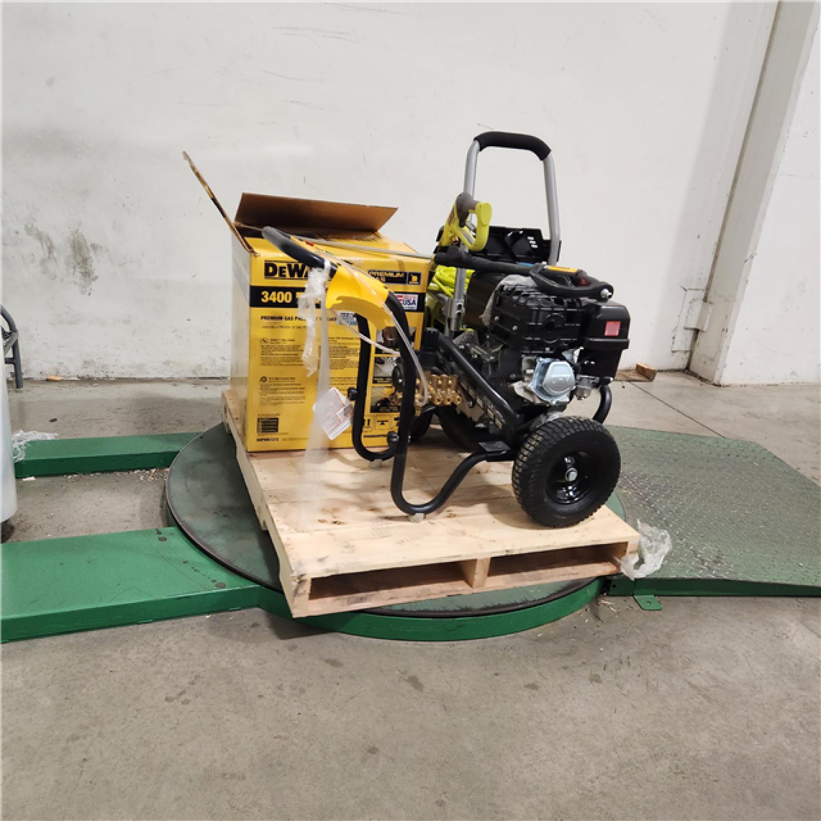 Dallas Location - As-Is GAS PRESSURE WASHER(Lot Of 3)