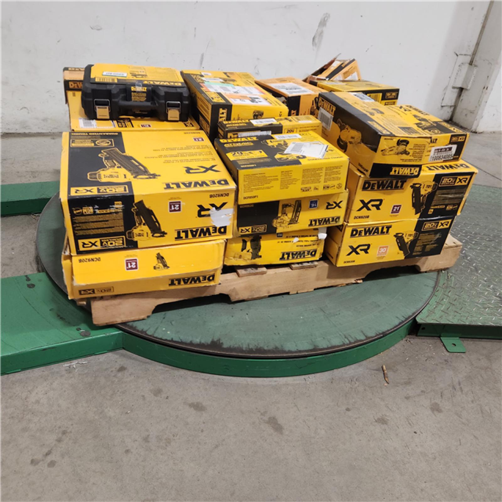 Dallas Location - As-Is DEWALT Tool Pallet