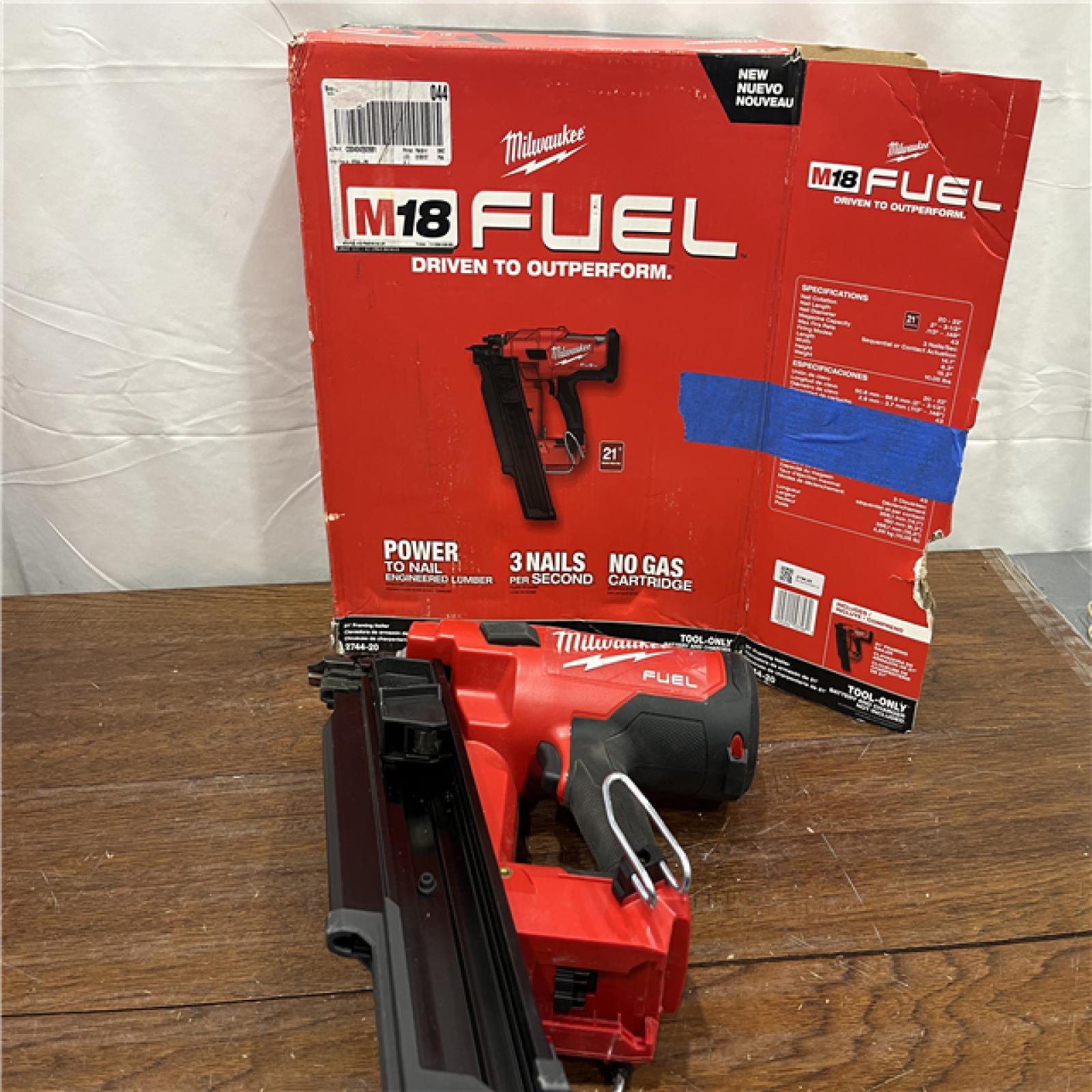 AS-IS Milwaukee 2744-20 M18 FUEL 21-Degree Cordless Framing Nailer (Tool Only)