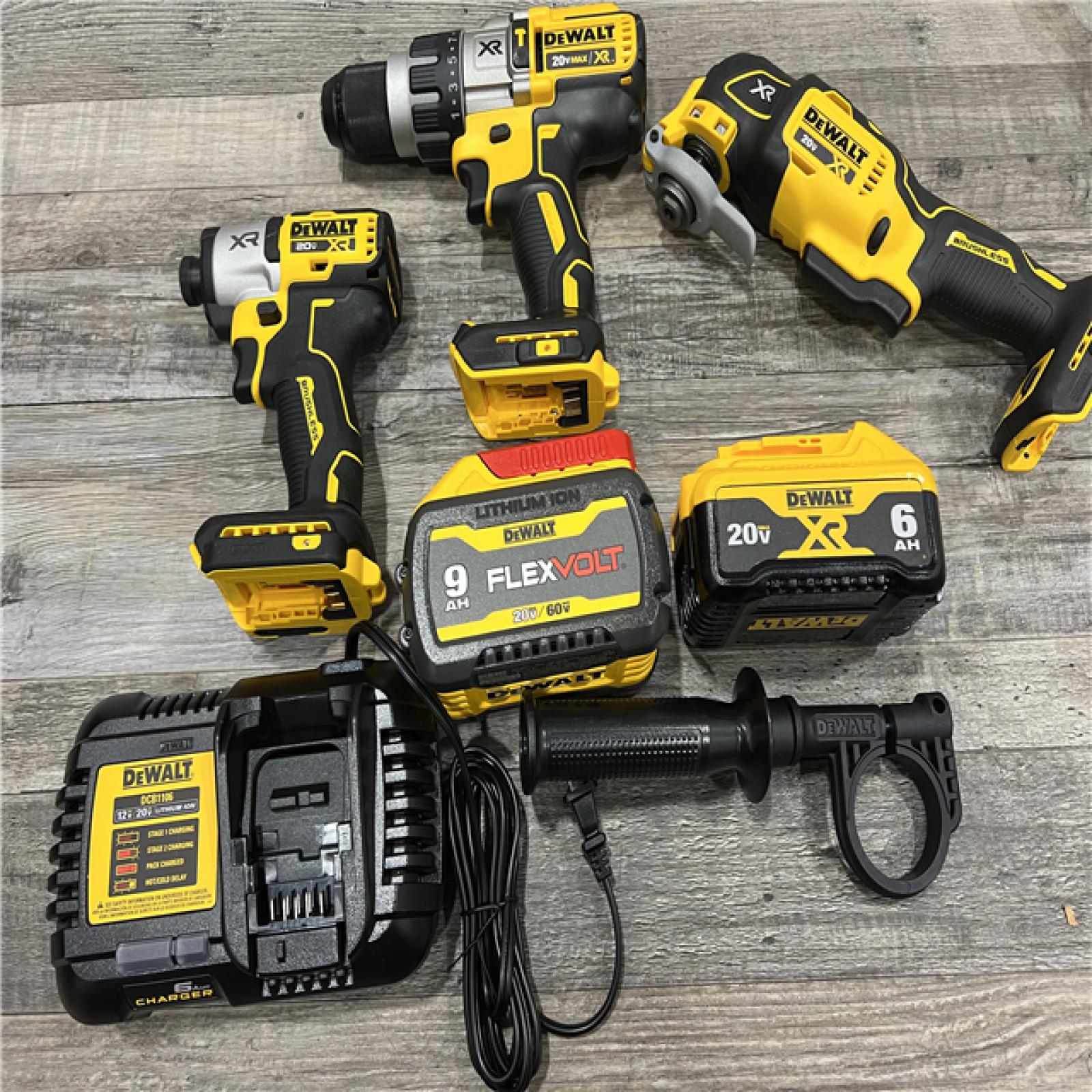 AS-IS DEWALT 20-Volt Lithium-Ion Cordless 3-Tool Combo Kit with FLEXVOLT 9 Ah and 20V 6 Ah Batteries and Charger