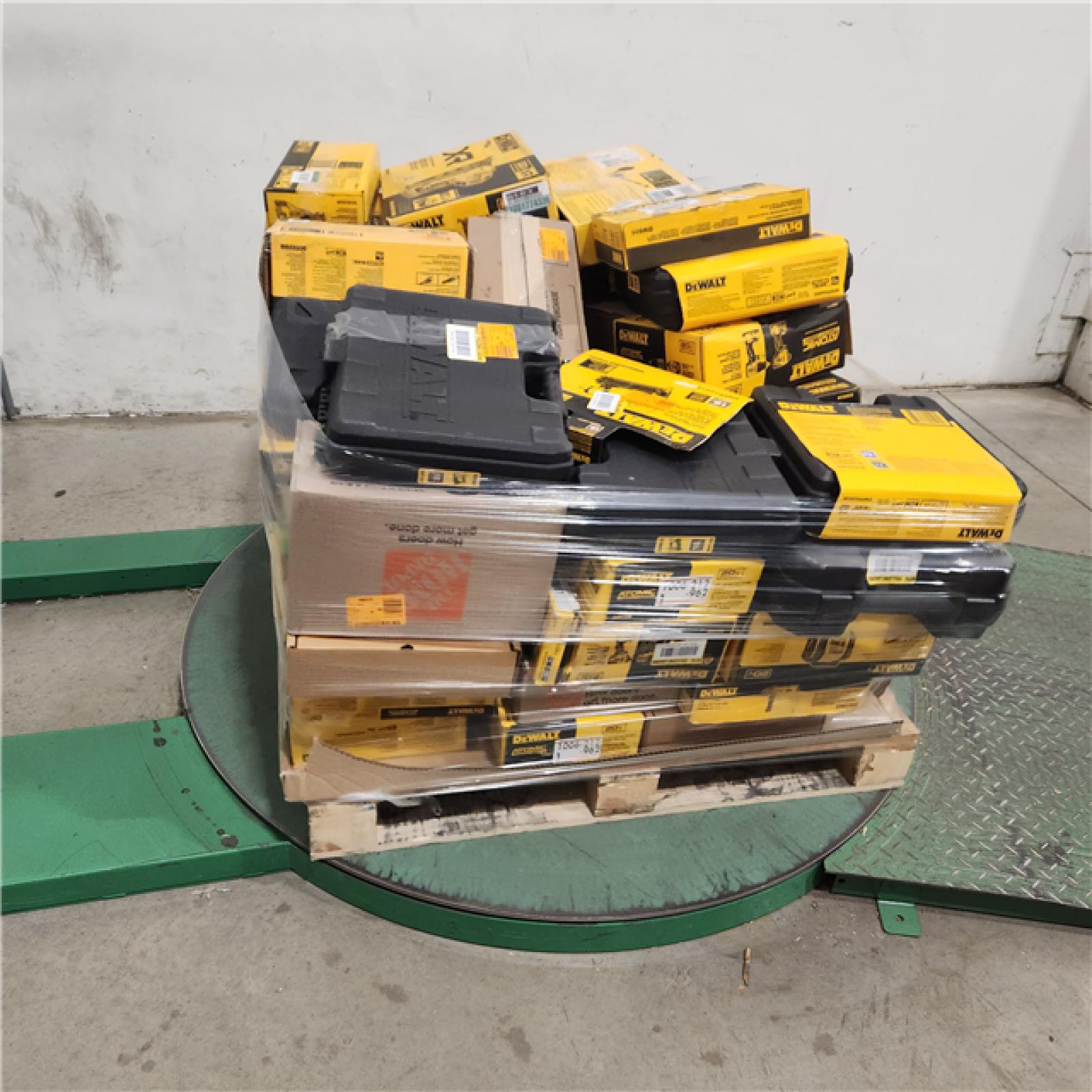 Dallas Location - As-Is DEWALT Tool Pallet