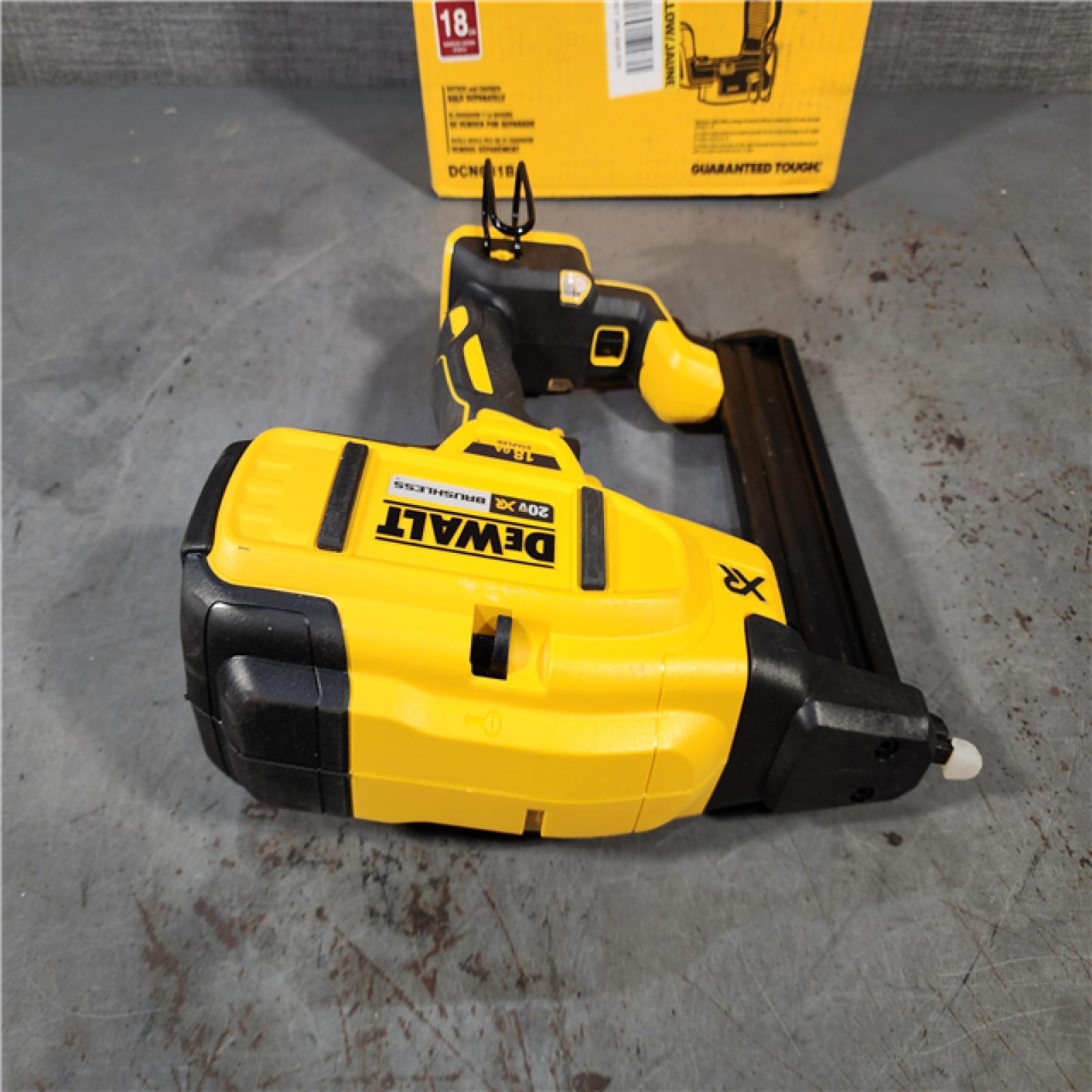 HOUSTON LOCATION - AS-IS DEWALT Cordless 18-Gauge Narrow Crown Stapler (Tool Only)