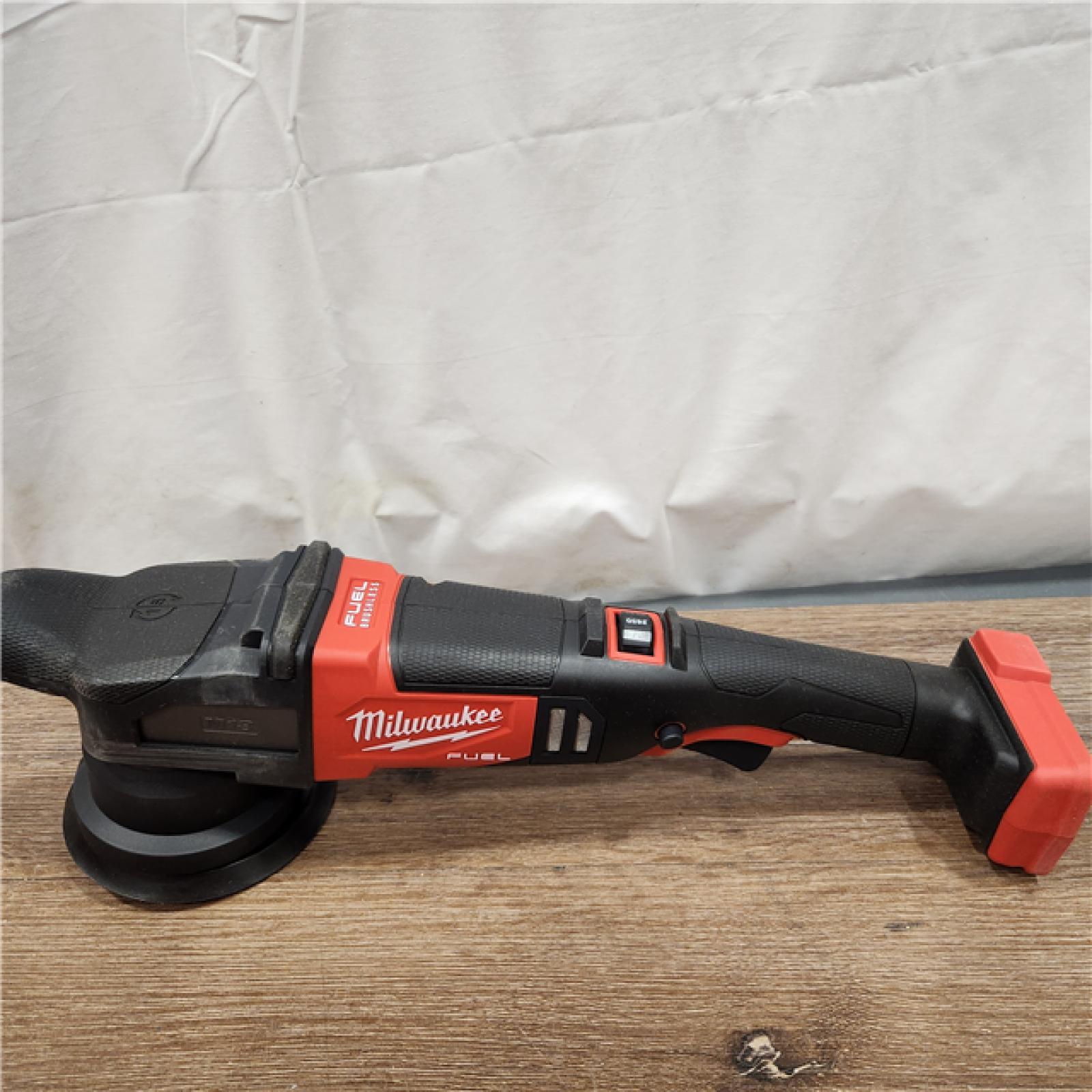 AS-IS M18 FUEL18V Lithium-Ion Brushless Cordless 15MM DA Polisher (Tool-Only)