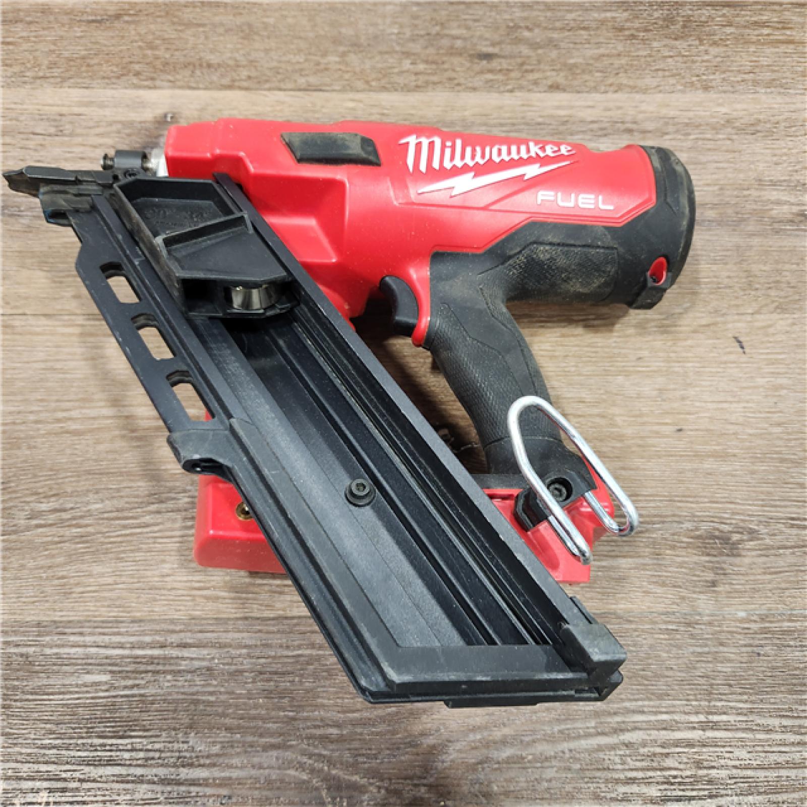 AS-IS Milwaukee M18 FUEL 18 Volt Brushless Cordless 30 Degree Framing Nailer (Tool Only)