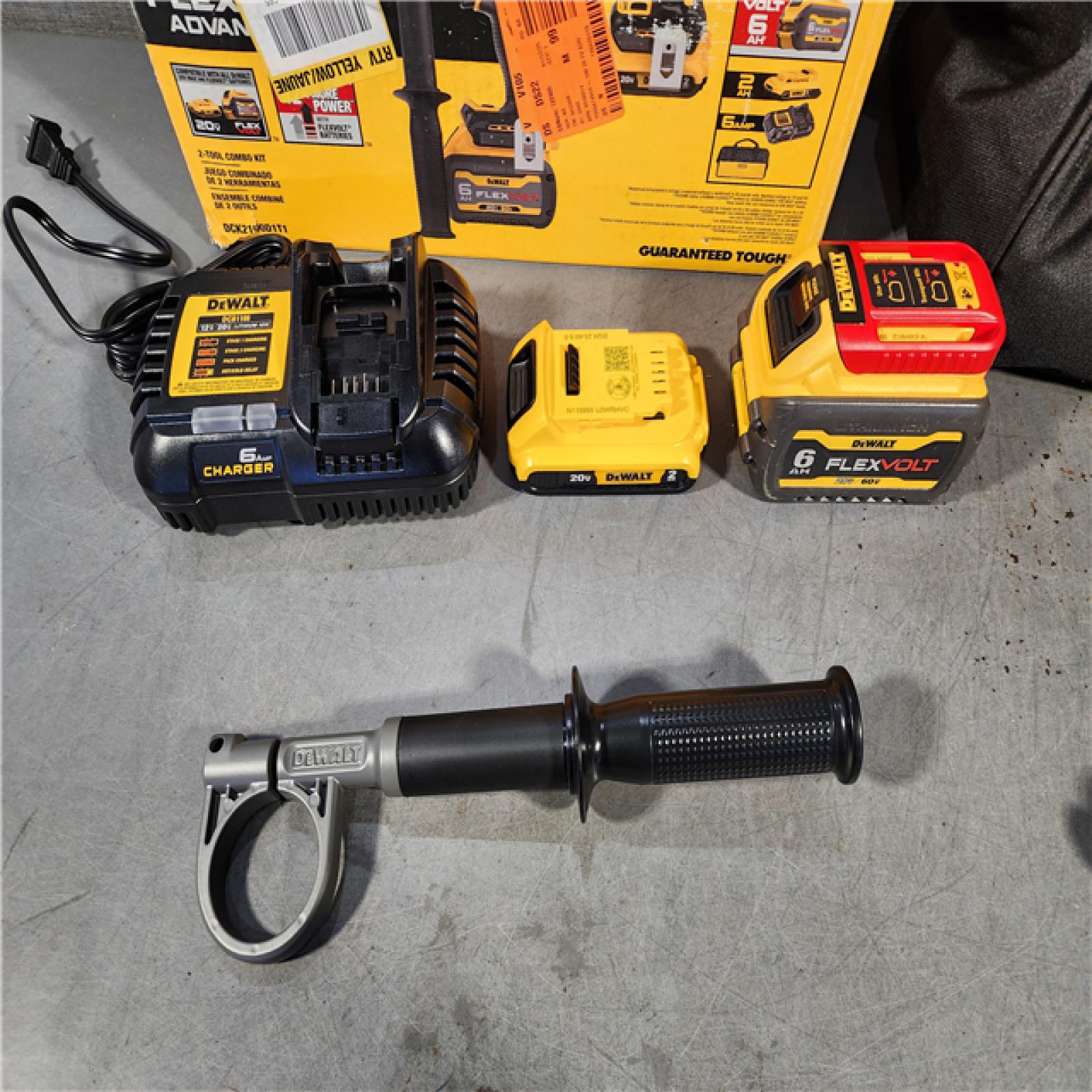 HOUSTON LOCATION - AS-IS DEWALT 20V MAX Cordless Brushless Hammer Drill/Driver 2 Tool Combo Kit with FLEXVOLT ADVANTAGE