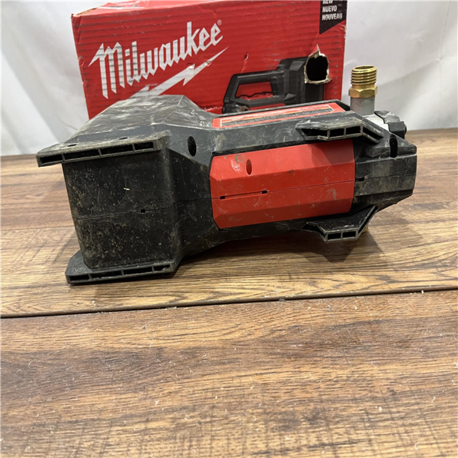 AS-IS MILWAUKEE M18 18-Volt 1/4 HP Lithium-Ion Cordless Transfer Pump (Tool Only)