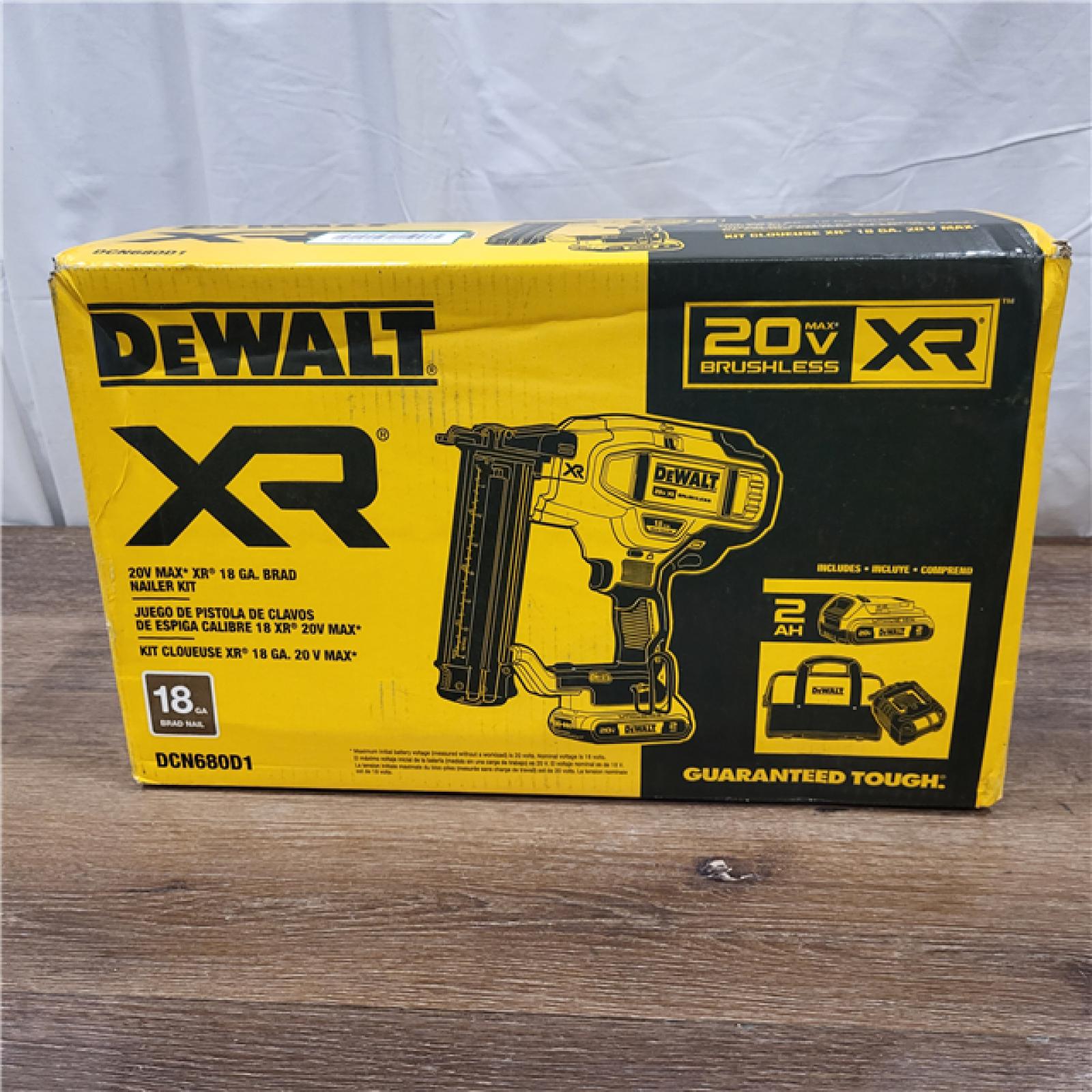 AS-IS DEWALT 20V MAX XR 18 Gauge Brad Nailer Kit