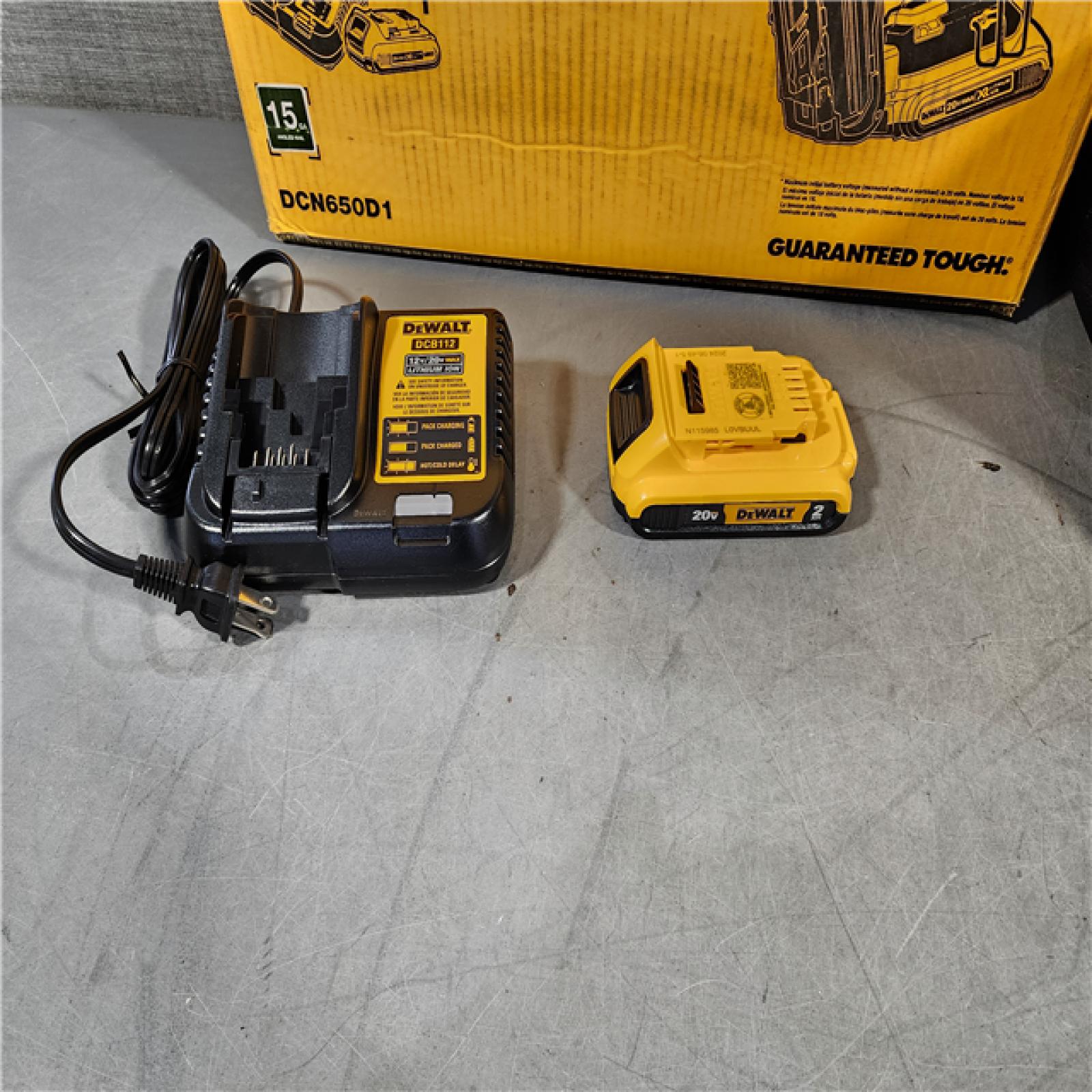 HOUSTON LOCATION - AS-IS DEWALT 20V MAX XR 15 Ga. Cordless 34 Deg Nailer 20 V