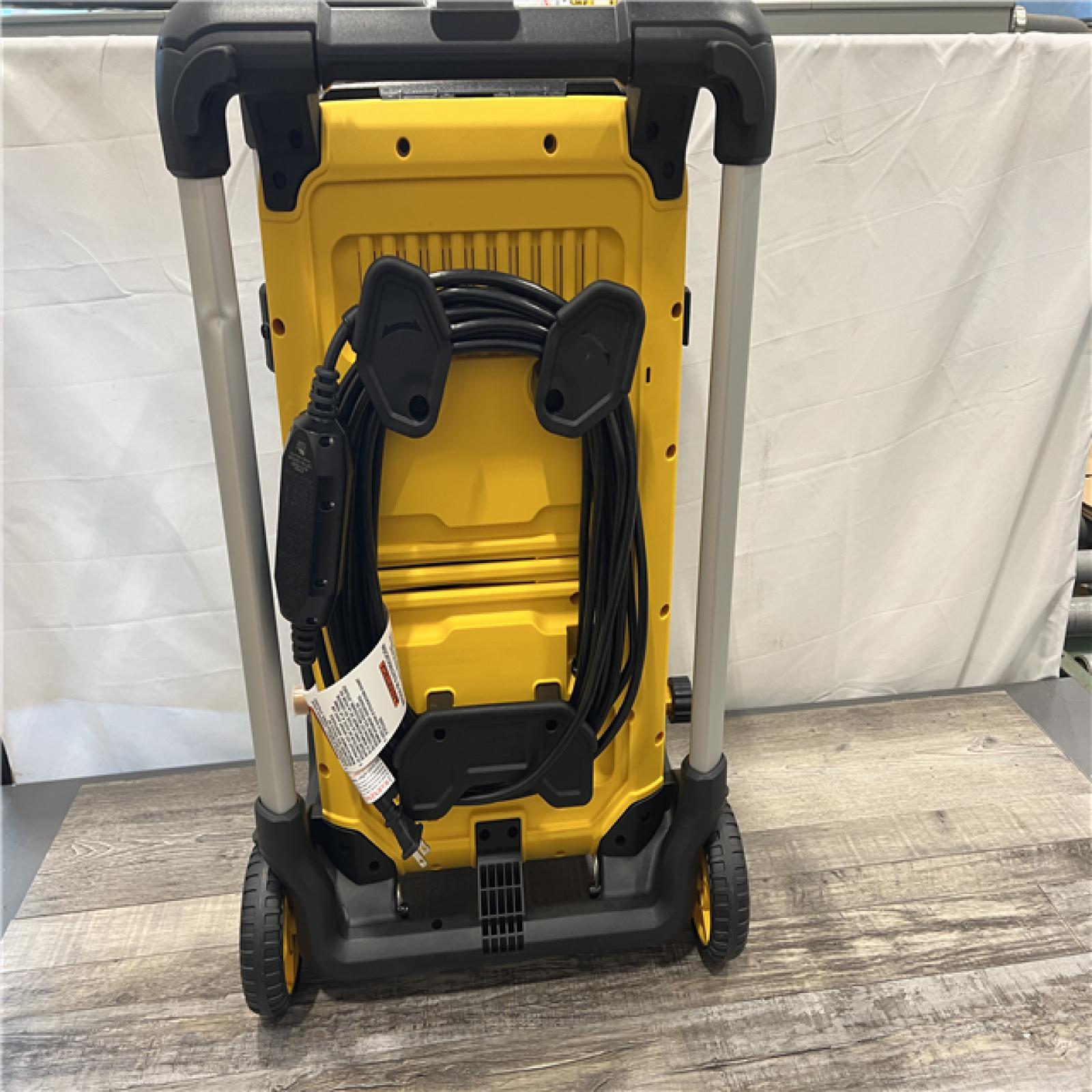 AS-IS DEWALT 3000 PSI 1.1 GPM 15 Amp Cold Water Electric Pressure Washer with Internal Equipment Storage