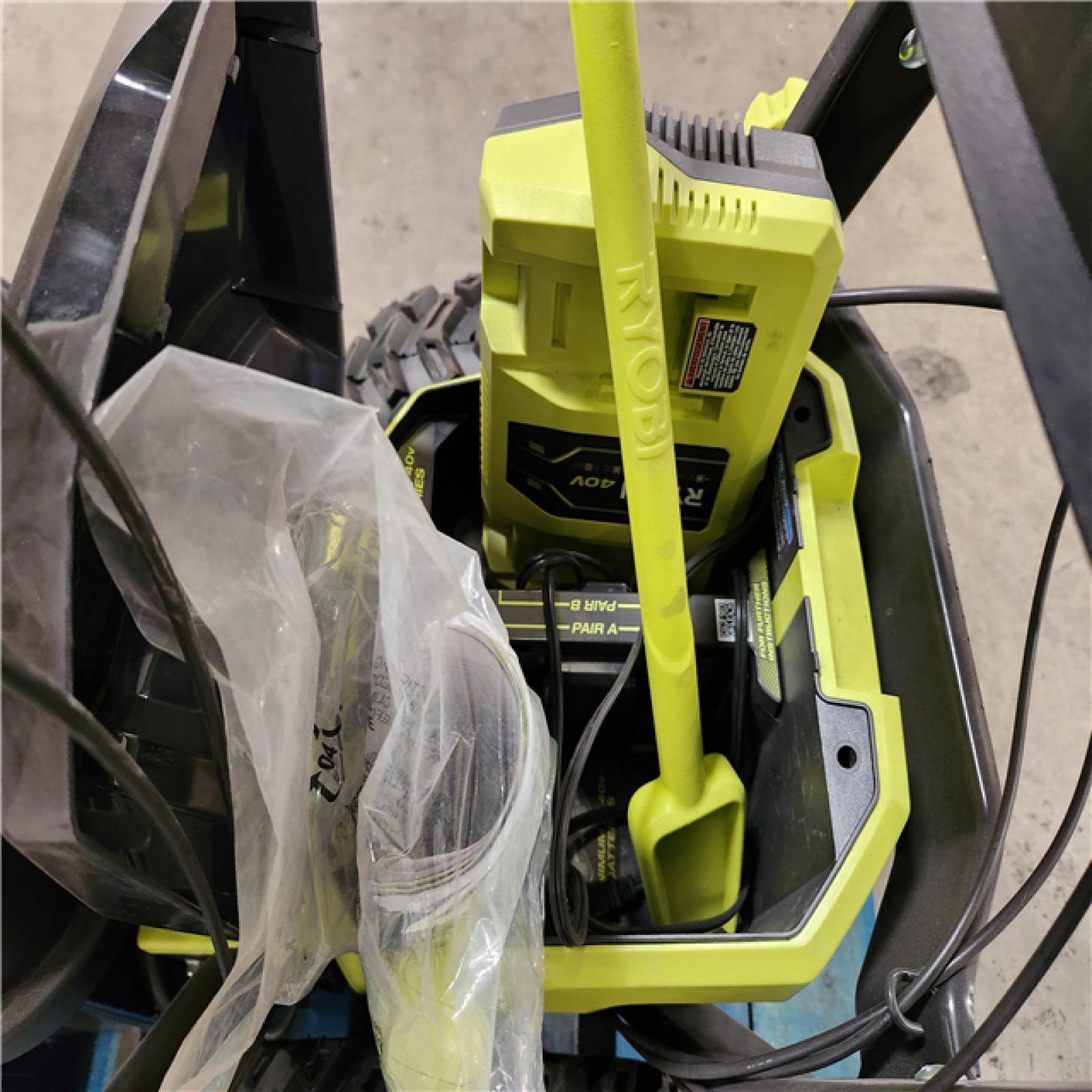 Phoenix Location RYOBI 40V HP Brushless Whisper Series 24 2-Stage Cordless Electric Self-Propelled Snow Blower