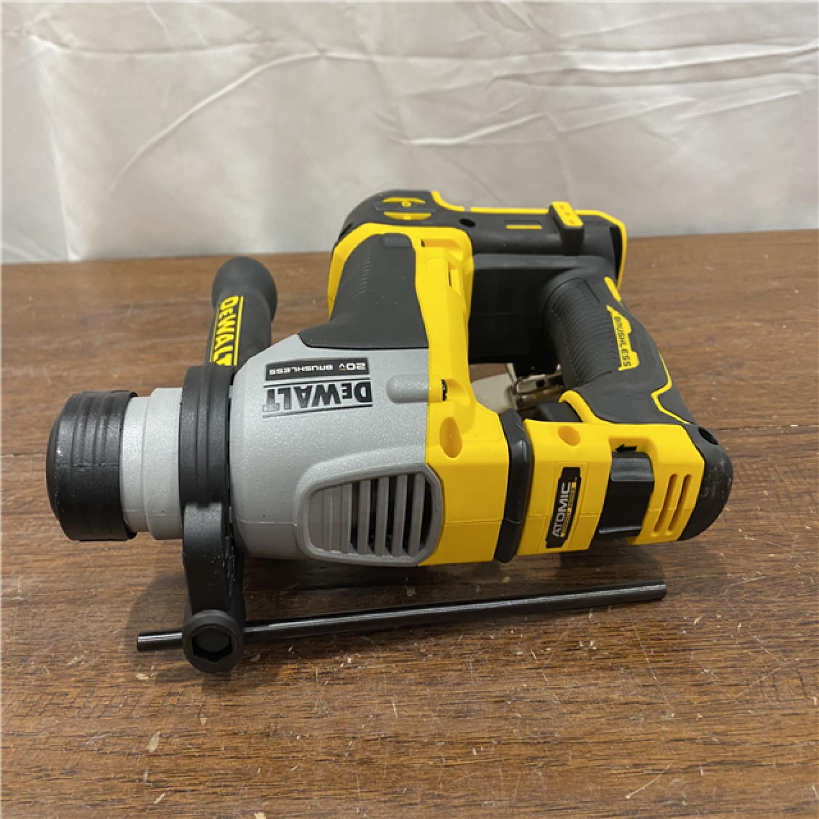 AS-ISDewalt DCH172B MAX Atomic 20V 5/8 Inch Brushless Cordless SDS Plus Rotary Hammer (Tool Only)