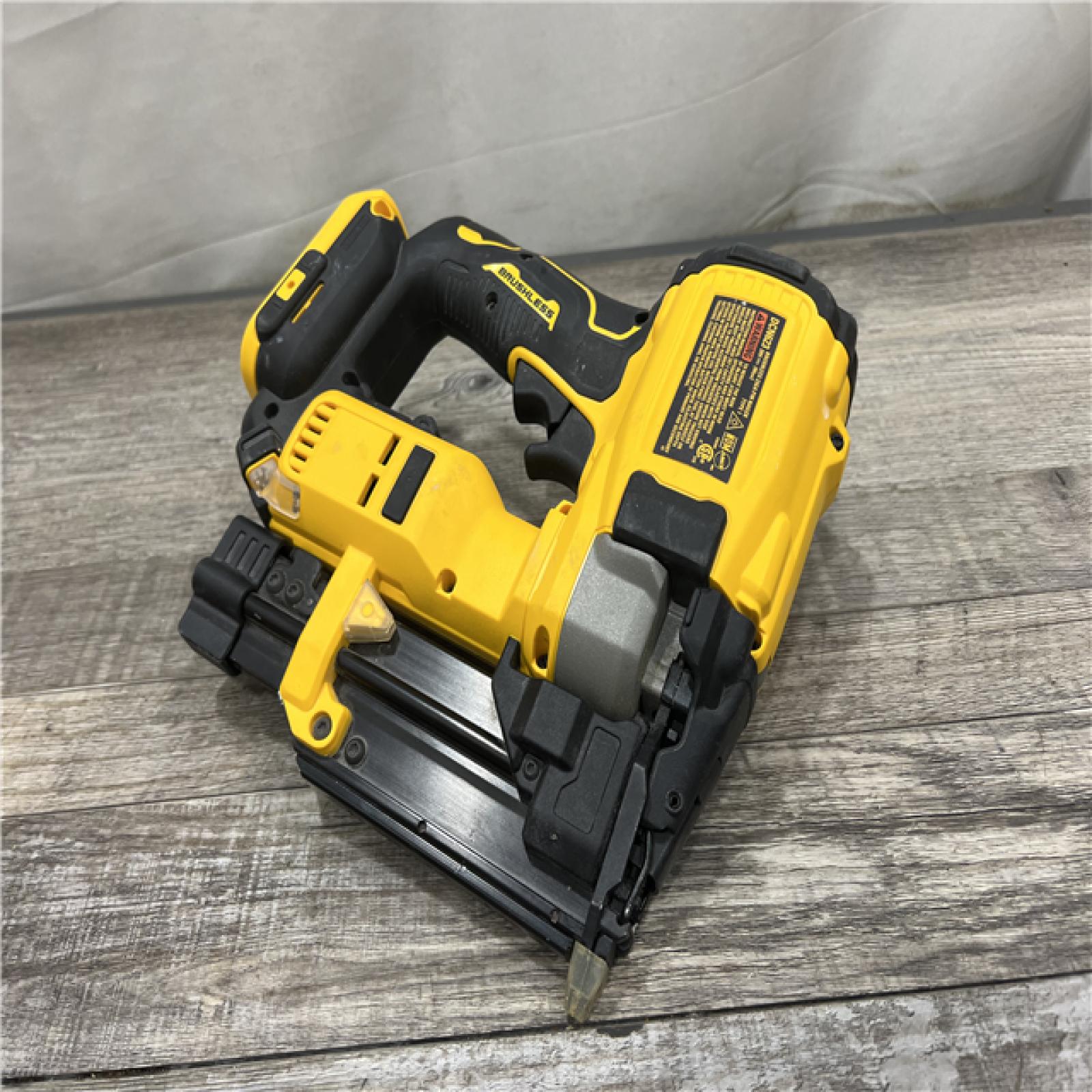 AS-IS DEWALT ATOMIC 20V MAX Lithium Ion Cordless 23 Gauge Pin Nailer Kit with 2.0Ah Battery and Charger