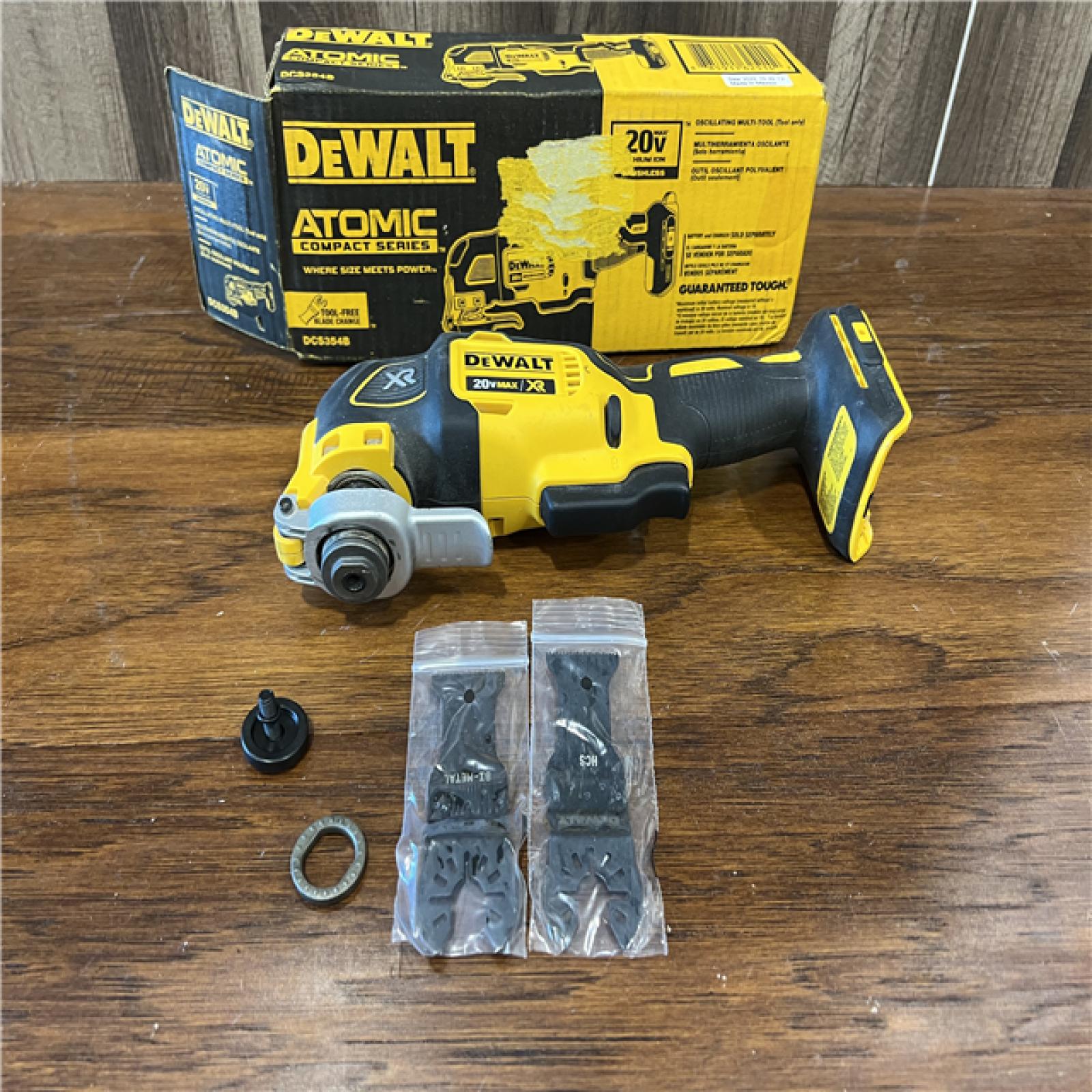 AS-IS DEWALT ATOMIC 20V MAX Cordless Brushless Oscillating Multi Tool (Tool Only)