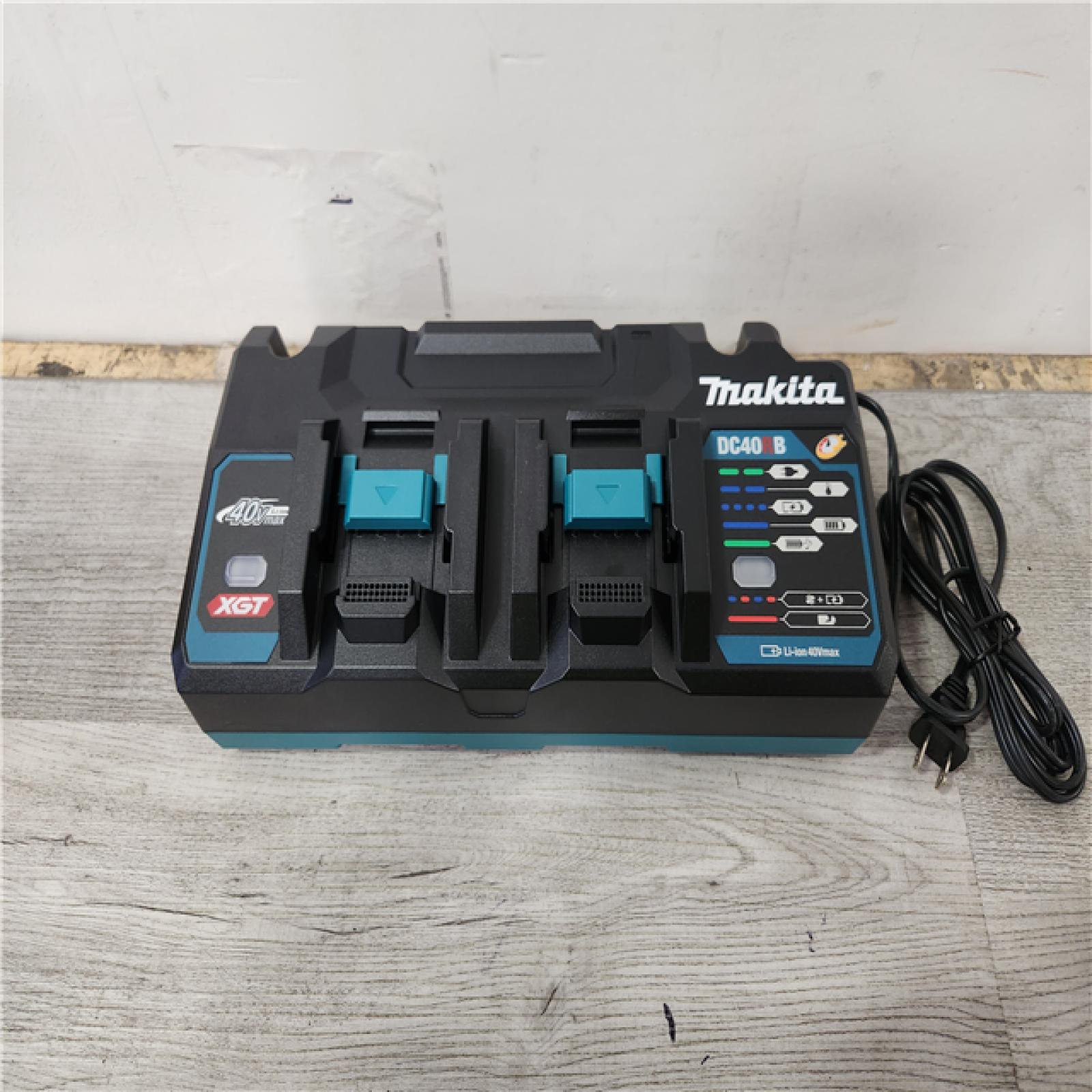 Phoenix Location NEW Makita 40V max XGT Dual Port Rapid Optimum Charger