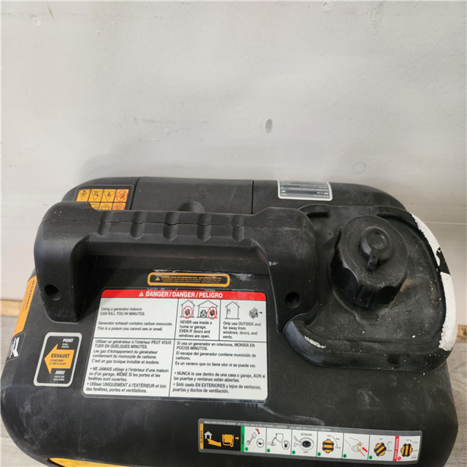 Phoenix Location DEWALT 2200 / 1700-Watt Gas Powered Inverter Generator with CO Protect and Ultra Quiet Operations - 2200i