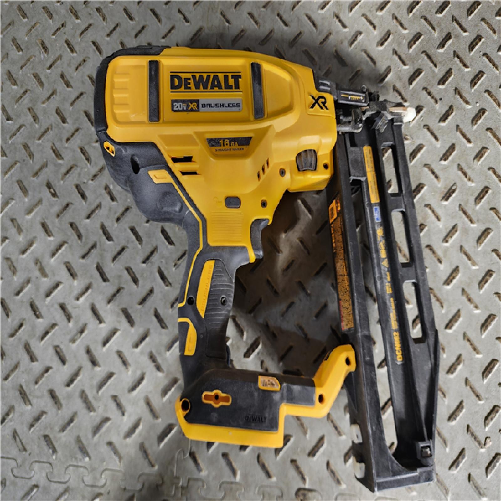 HOUSTON LOCATION - AS-IS 20V MAX XR 16-Gauge Lithium-Ion Cordless Finish Nailer (Tool Only)