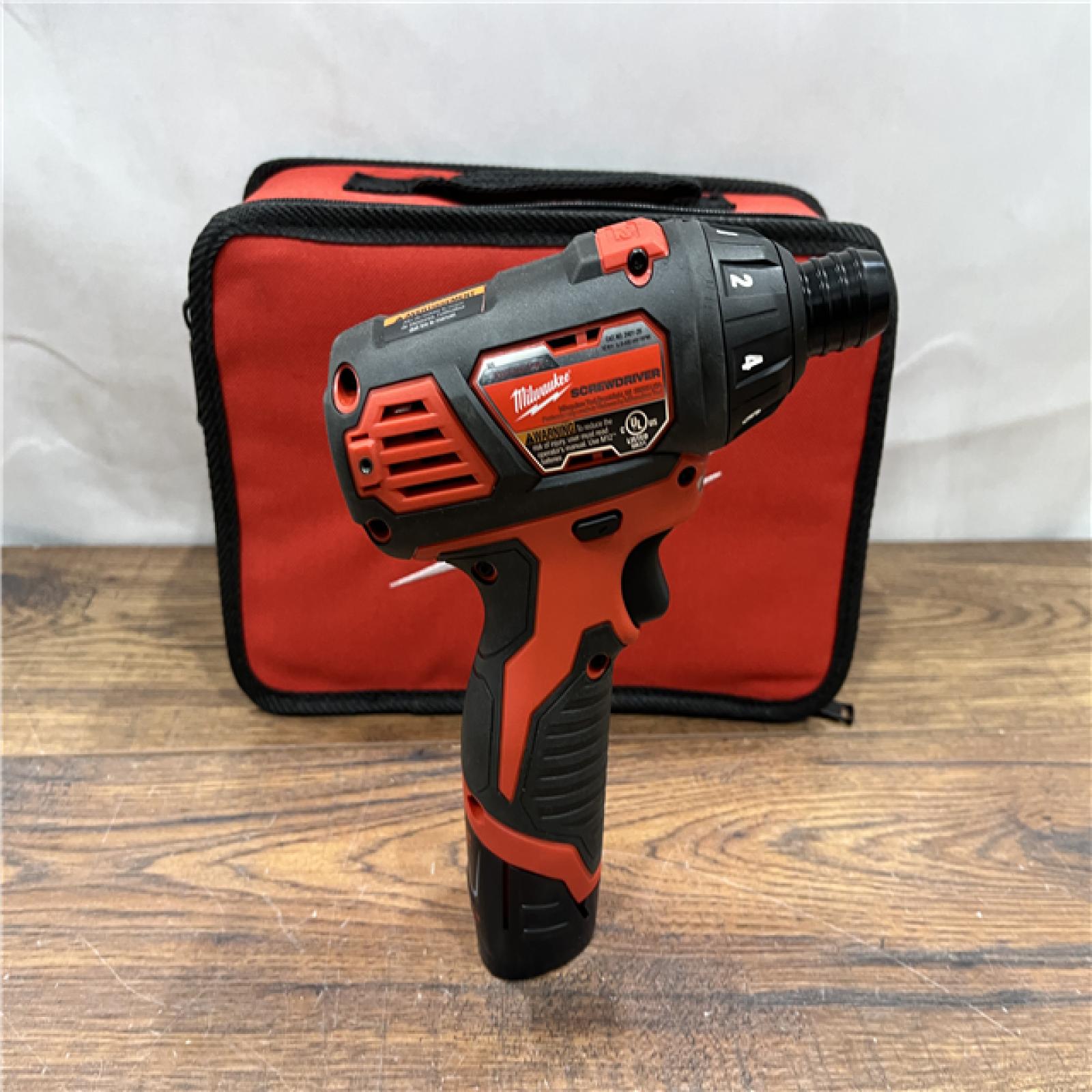 AS IS Milwaukee 2401-22 - M12 12V Cordless Screwdriver Kit