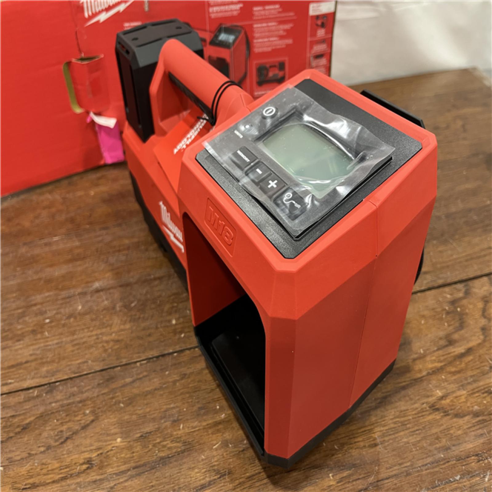 AS-ISMilwaukee M18 18 V 150 PSI Tire Inflator