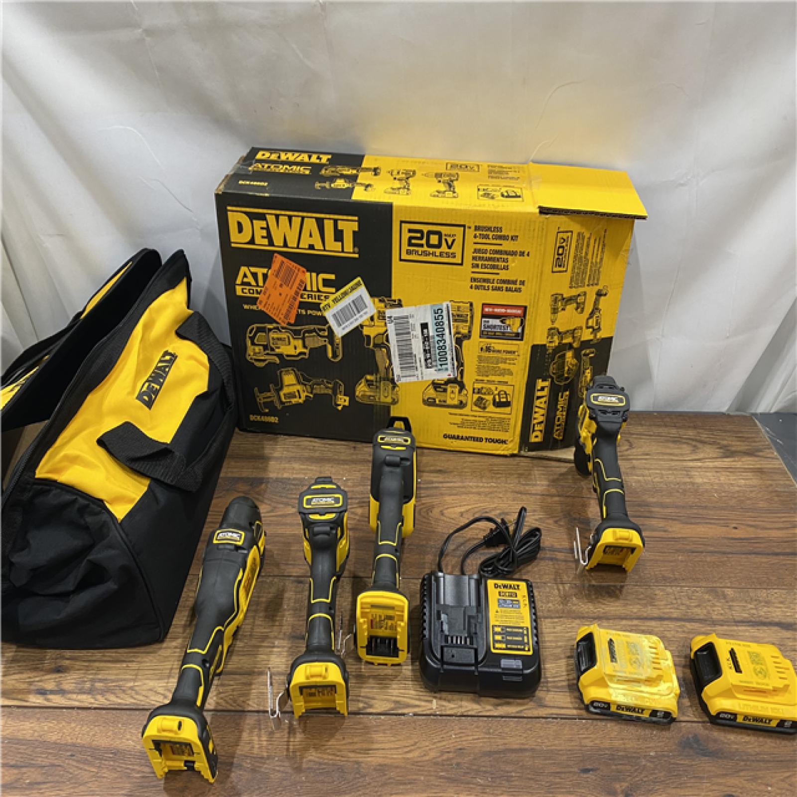 AS IS DEWALT 20V MAX* XR 4-Tool Combo Kit