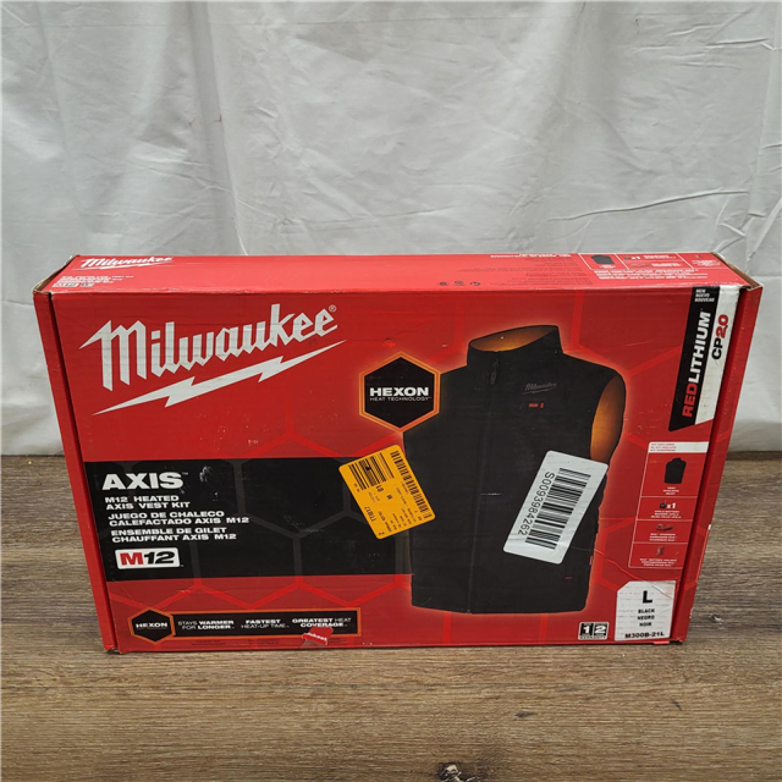 AS-IS Milwaukee L Unisex Heated Vest Kit Black