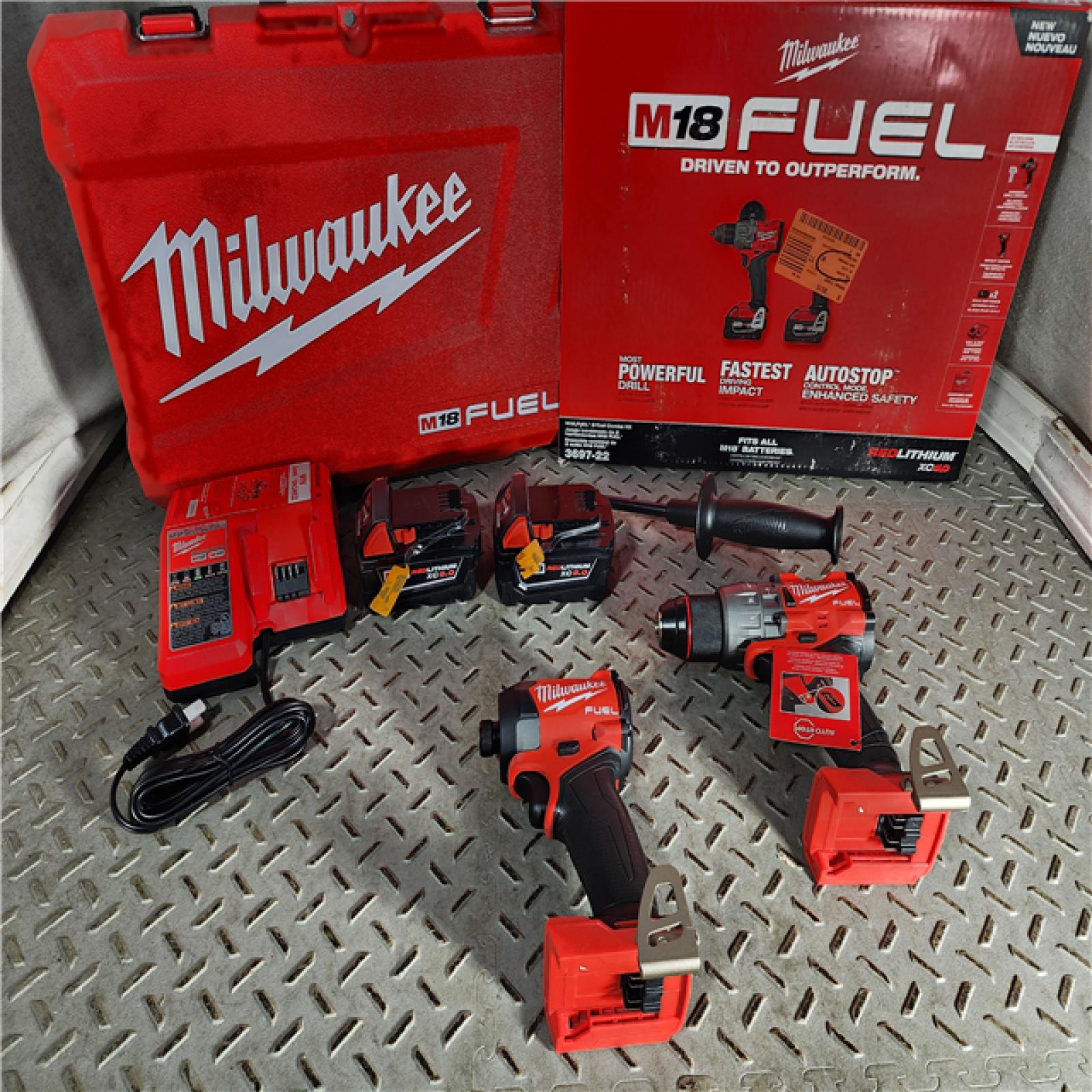 HOUSTON LOCATION - AS-IS (APPEARS LIKE NEW) Milwaukee M18 FUEL 18V Lithium-Ion Brushless Cordless Hammer Drill and Impact Driver Combo Kit (2-Tool) with 2 Batteries