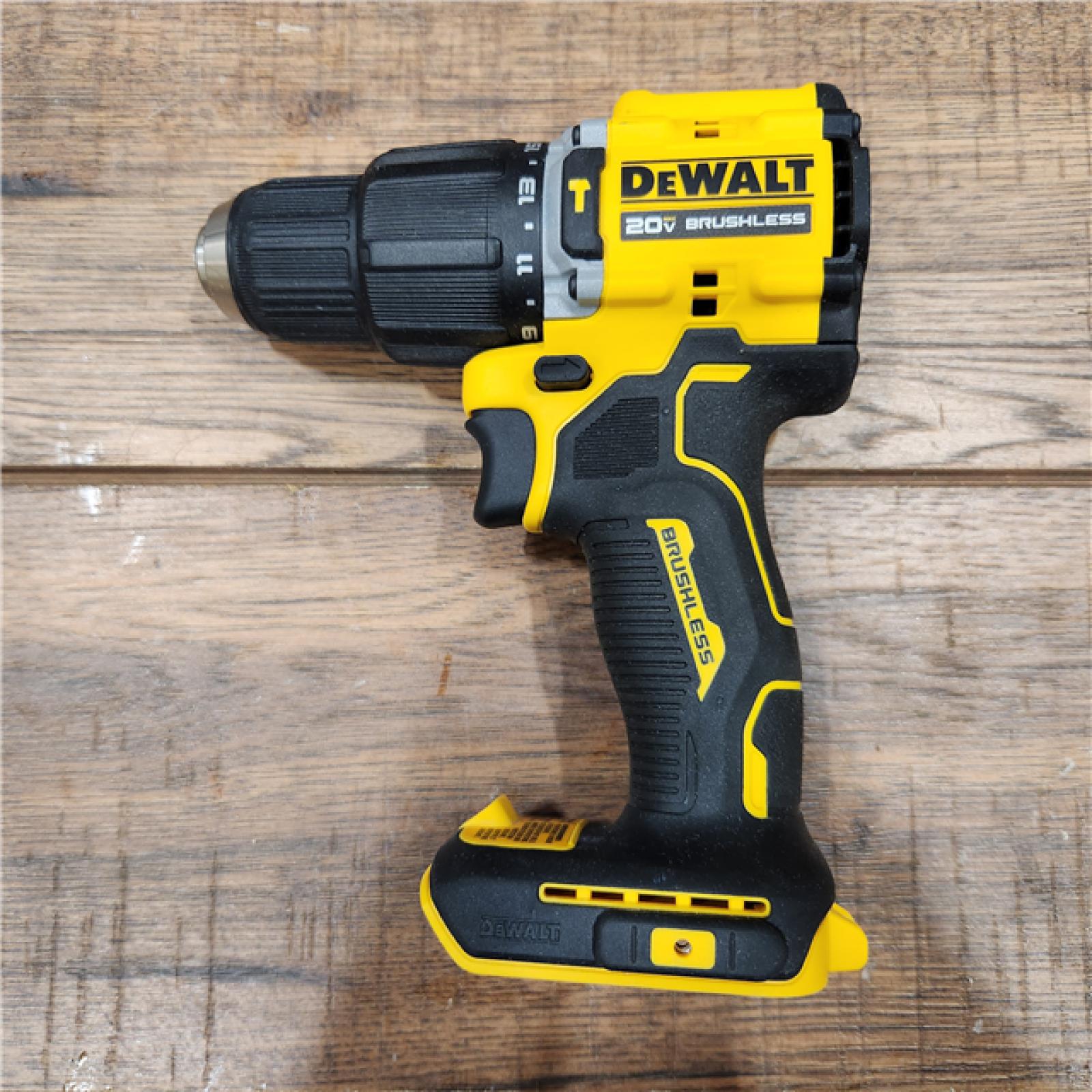 AS-IS DeWalt ATOMIC 20-Volt Lithium-Ion Cordless 1/2 in. Compact Hammer Drill with 3.0Ah Battery, Charger and Bag