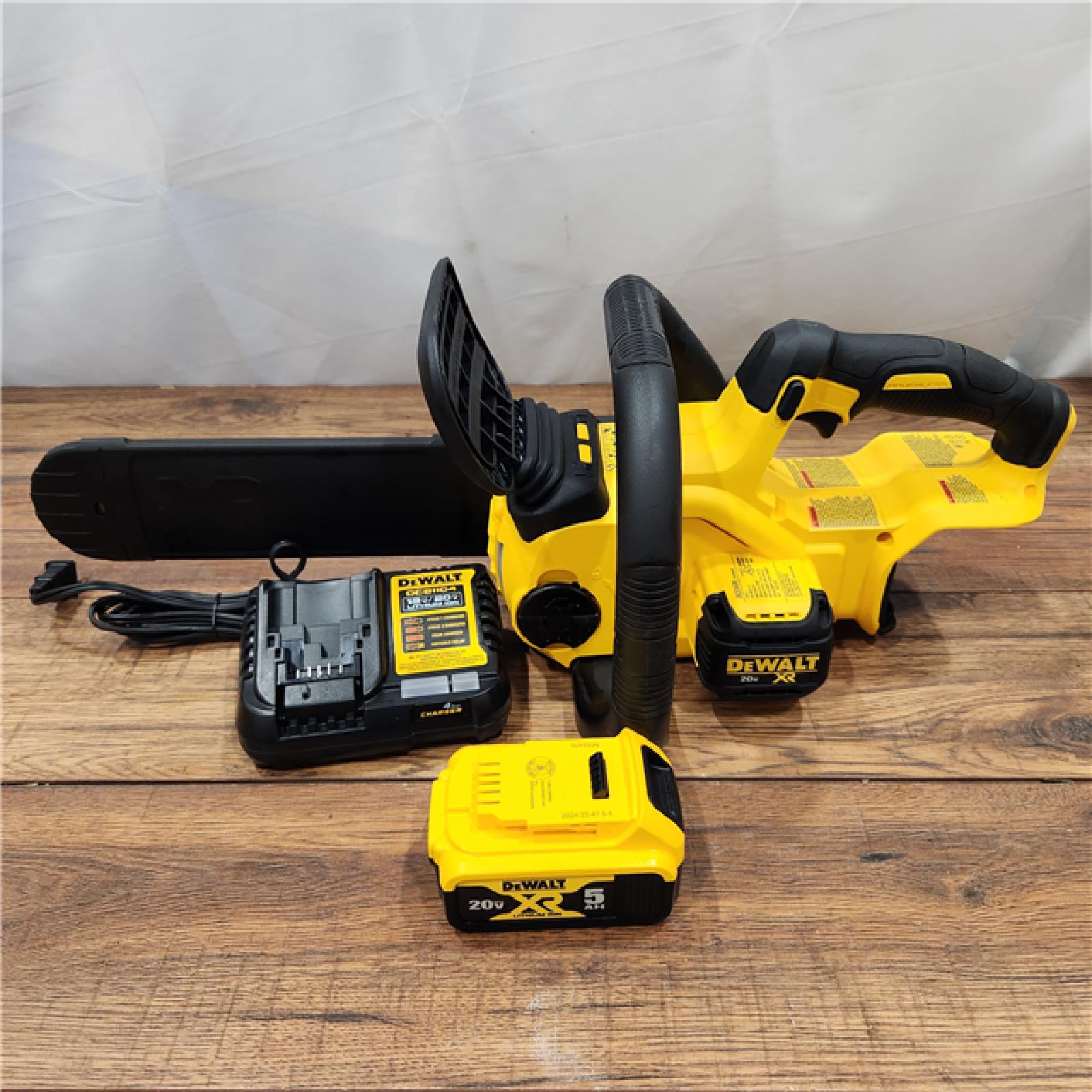 AS-IS Dewalt 7605686 12 in. 20V Battery Powered Chainsaw