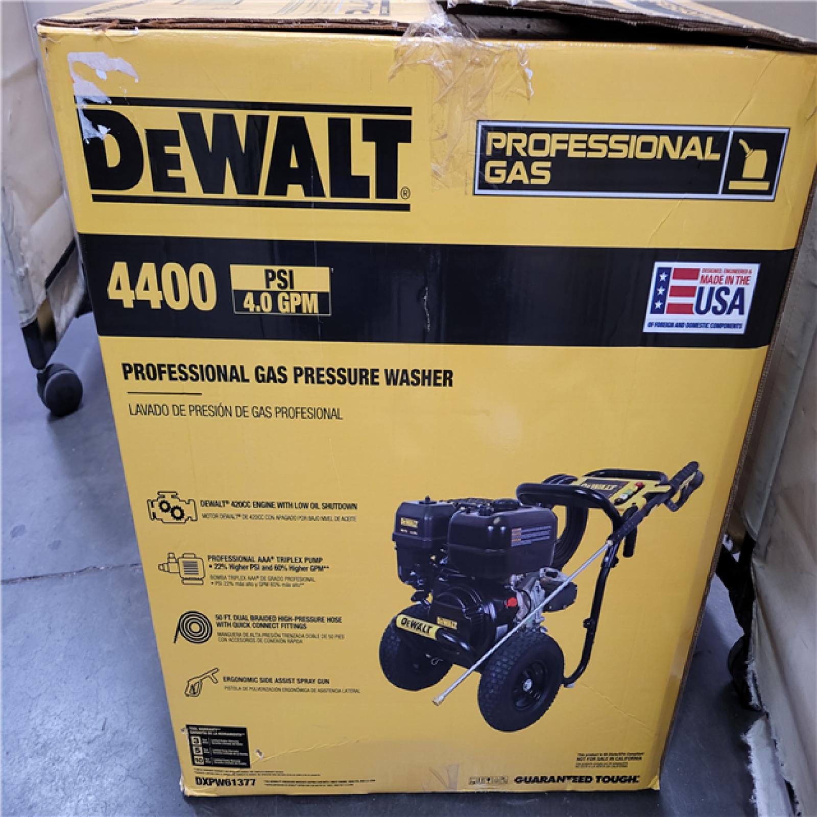 California NEW DeWalt 4400 PSI 4.0 GPM  Professional Gas Pressure Washer