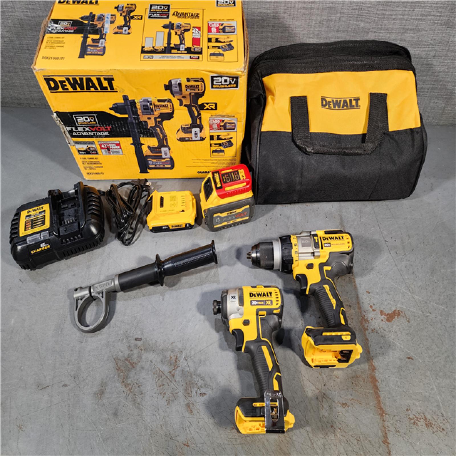 HOUSTON LOCATION - AS-IS (APPEARS LIKE NEW) 20V MAX Cordless Brushless Hammer Drill/Driver 2 Tool Combo Kit with FLEXVOLT ADVANTAGE