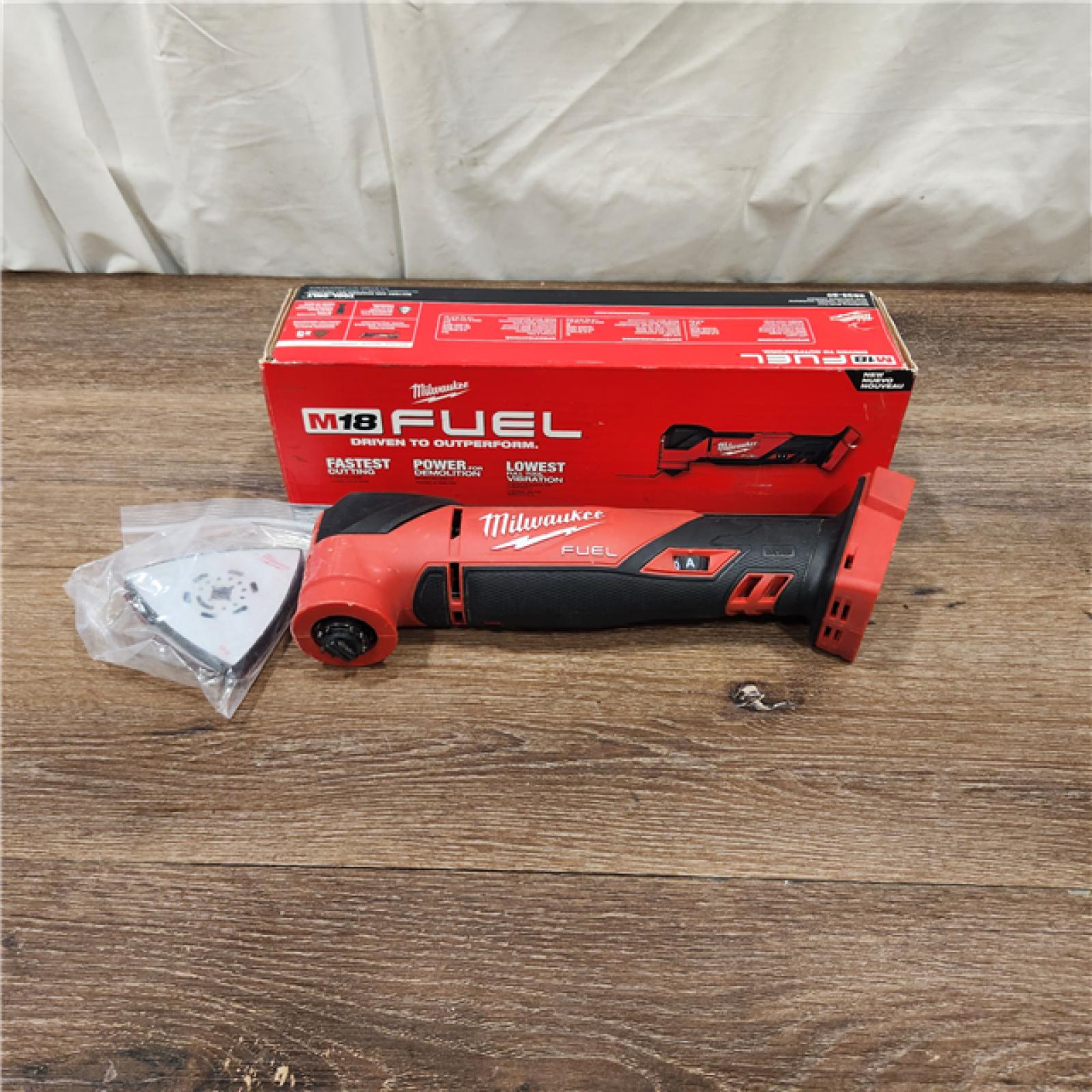 AS-IS M18 FUEL 18V Lithium-Ion Cordless Brushless Oscillating Multi-Tool (Tool-Only)