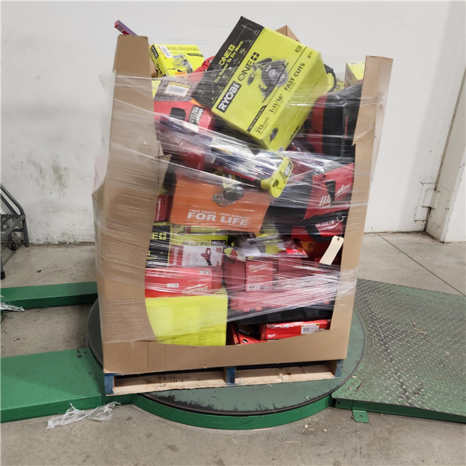 Dallas Location - As-Is Tool Pallet