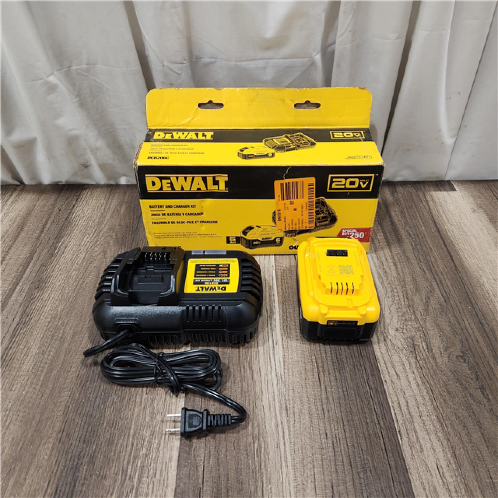 AS IS *NEW* Dewalt 20V Lithium-Ion 6.0Ah Battery Pack & Charger Kit, DCB206C