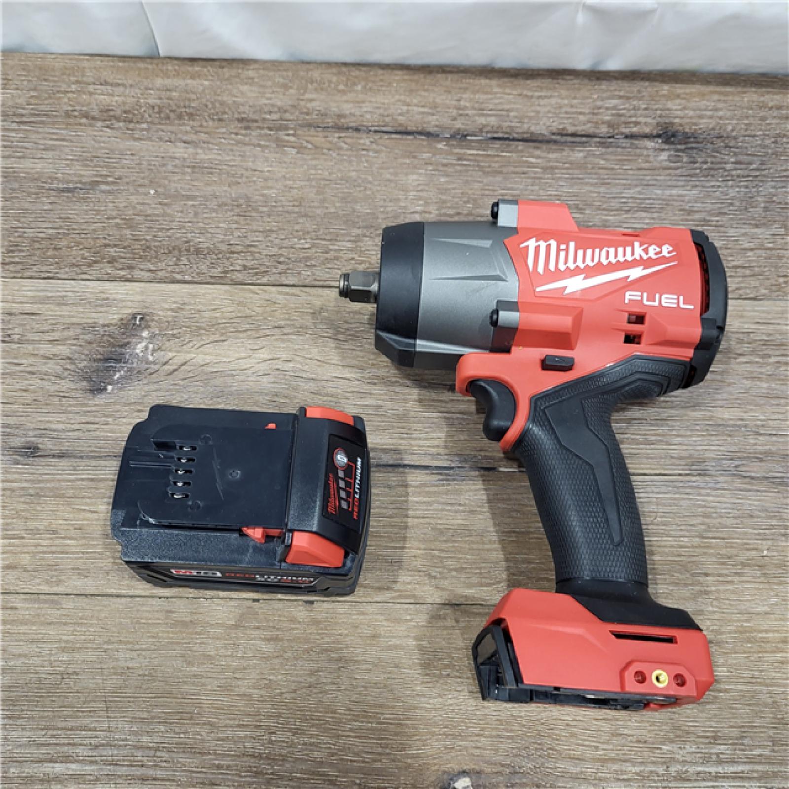 AS-IS Milwaukee 2967-21B M18 FUEL 1/2 High Torque Impact Wrench W/ Friction Ring 5.0Ah Kit