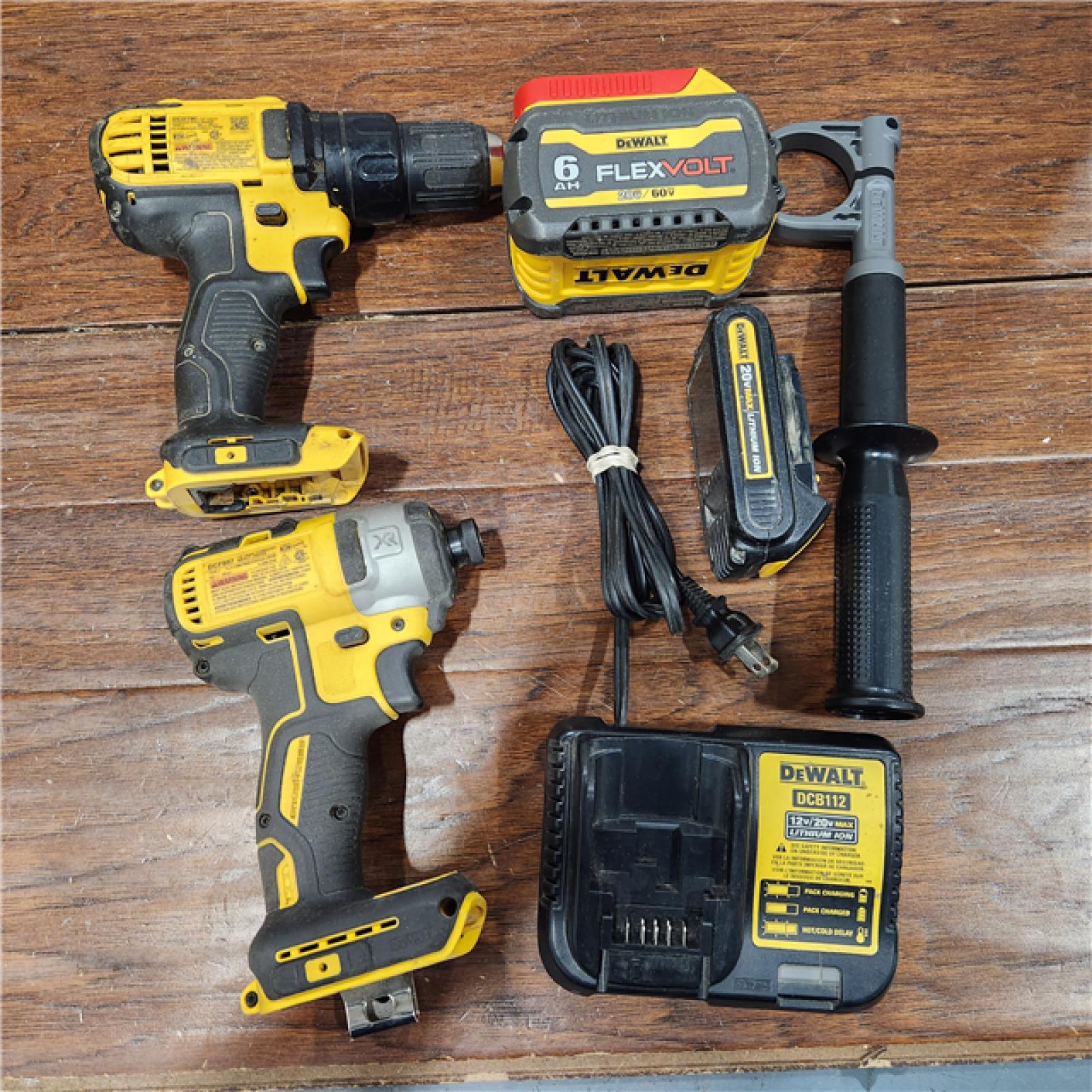 AS-IS 20V MAX Cordless Brushless Hammer Drill/Driver 2 Tool Combo Kit with FLEXVOLT ADVANTAGE