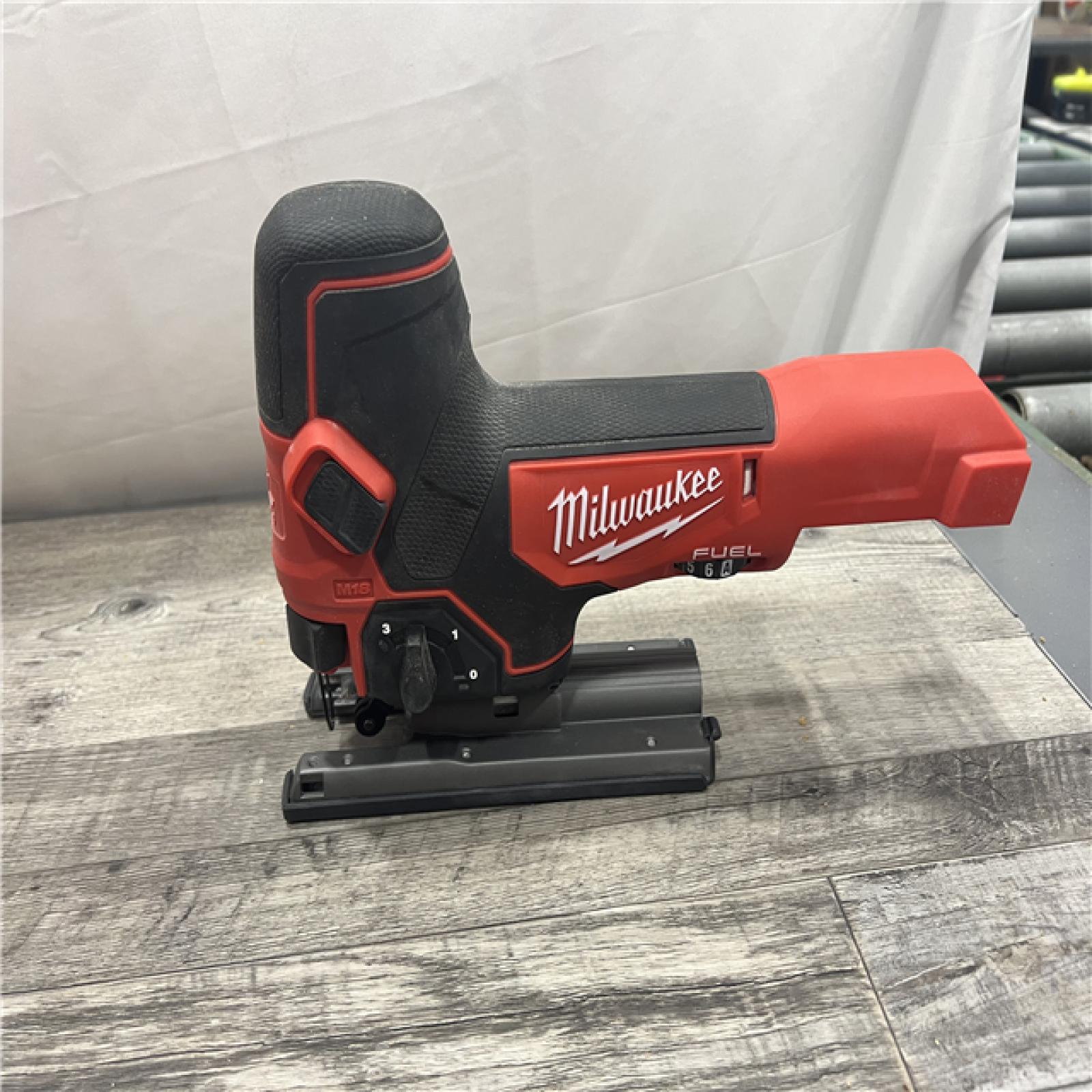 AS-IS Milwaukee M18 FUEL 18 Volt Lithium-Ion Brushless Barrel Grip Cordless Jig Saw (Bare Tool)