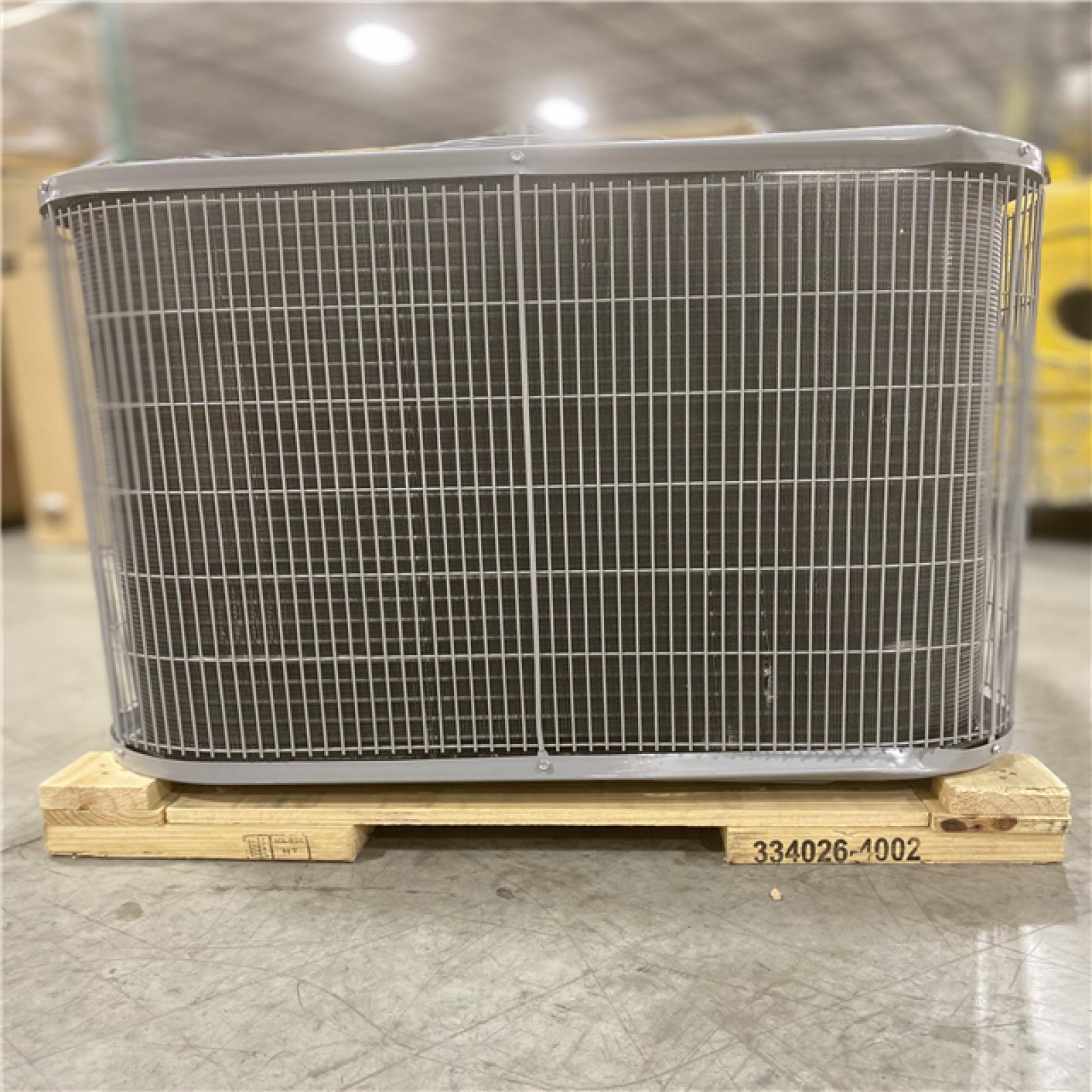 DALLAS LOCATION - Smartcomfort® by Carrier 2.5 Ton 14.3 Seer2 Heat Pump - All Regions