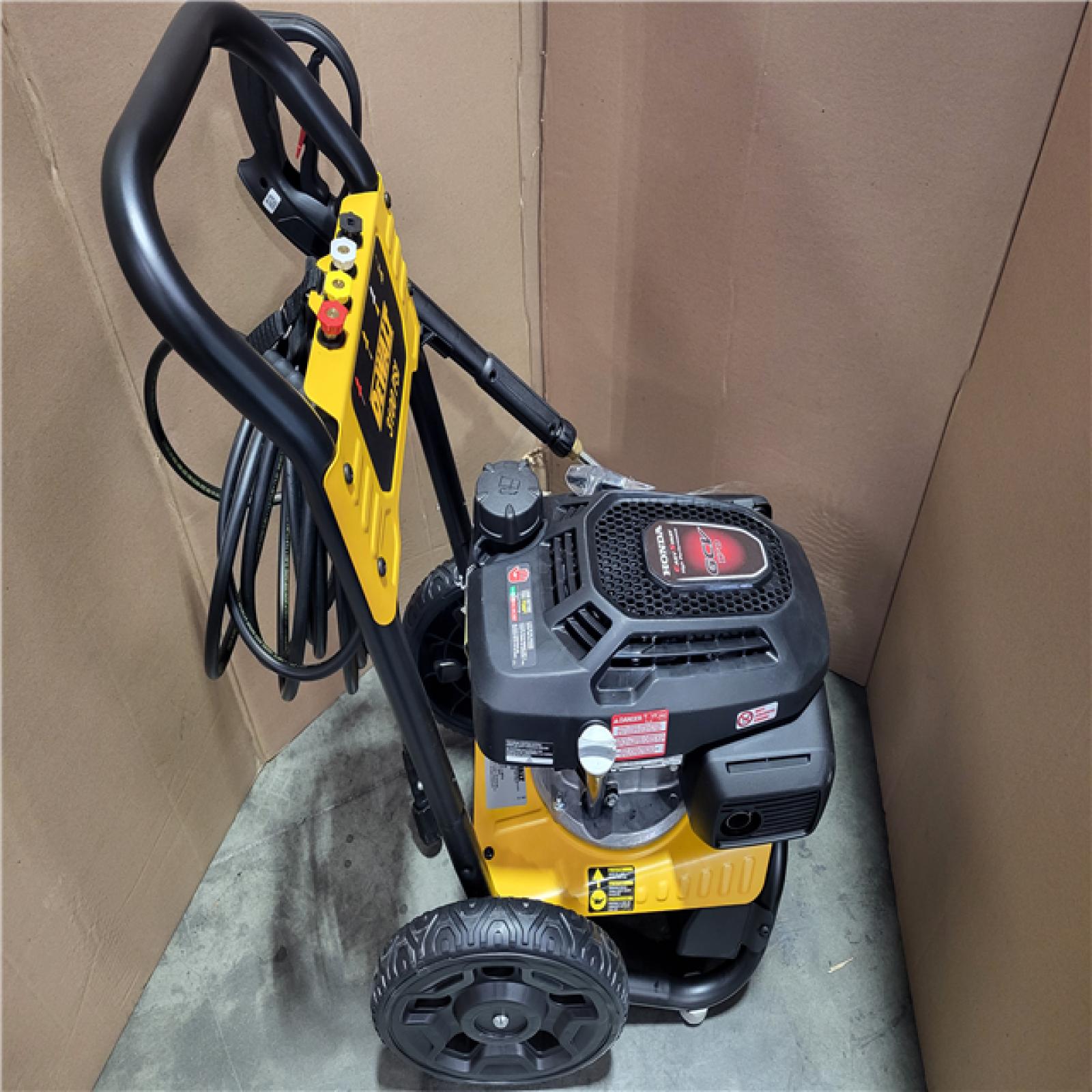 CALIFORNIA AS-IS DEWALT HIGH PERFORMANCE EASY START HONDA GVC 170 3100 PSI GAS PRESSURE WASHER