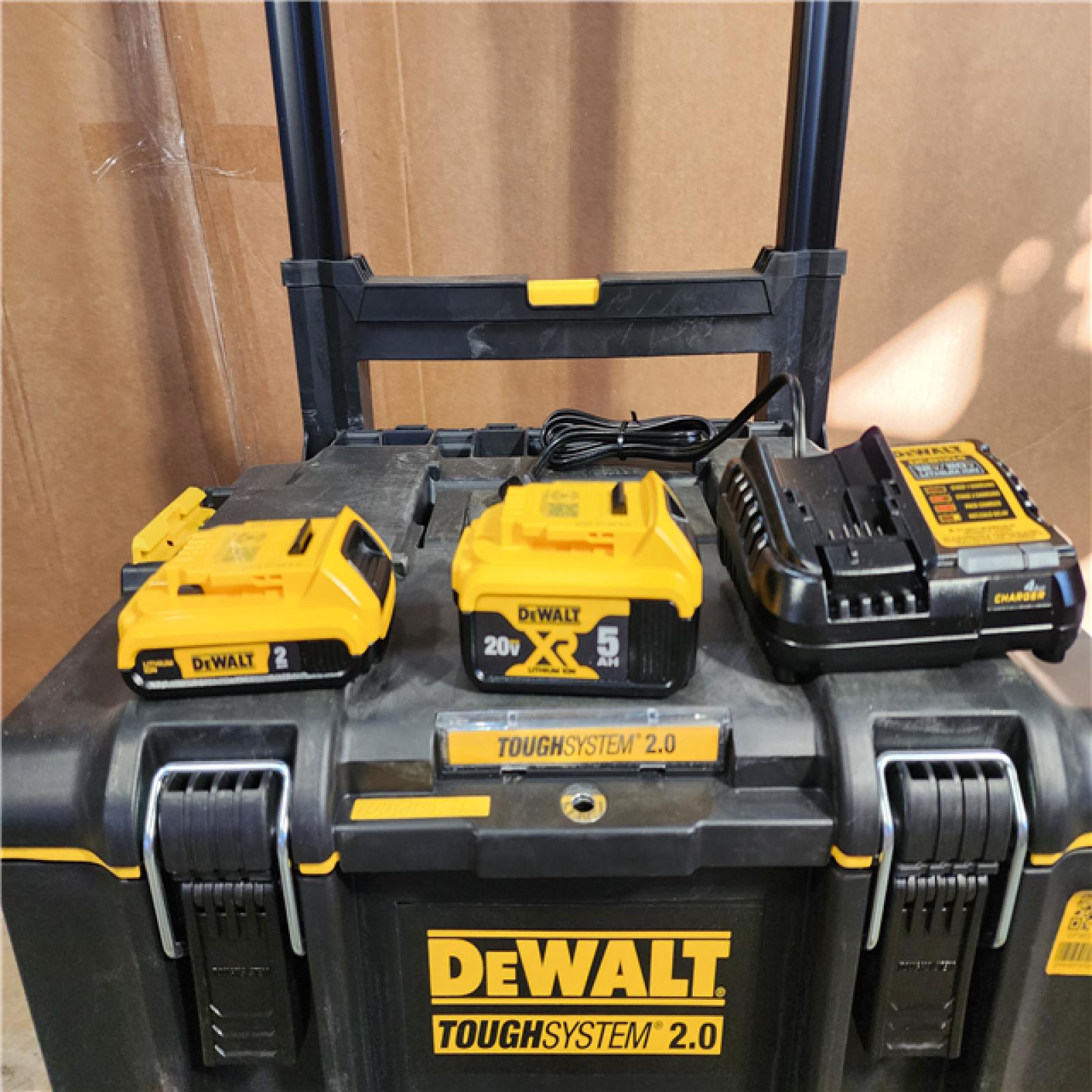 HOUSTON LOCATION - AS-IS (APPEARS LIKE NEW) Dewalt 20-Volt MAX ToughSystem Lithium-Ion 6-Tool Cordless Combo Kit