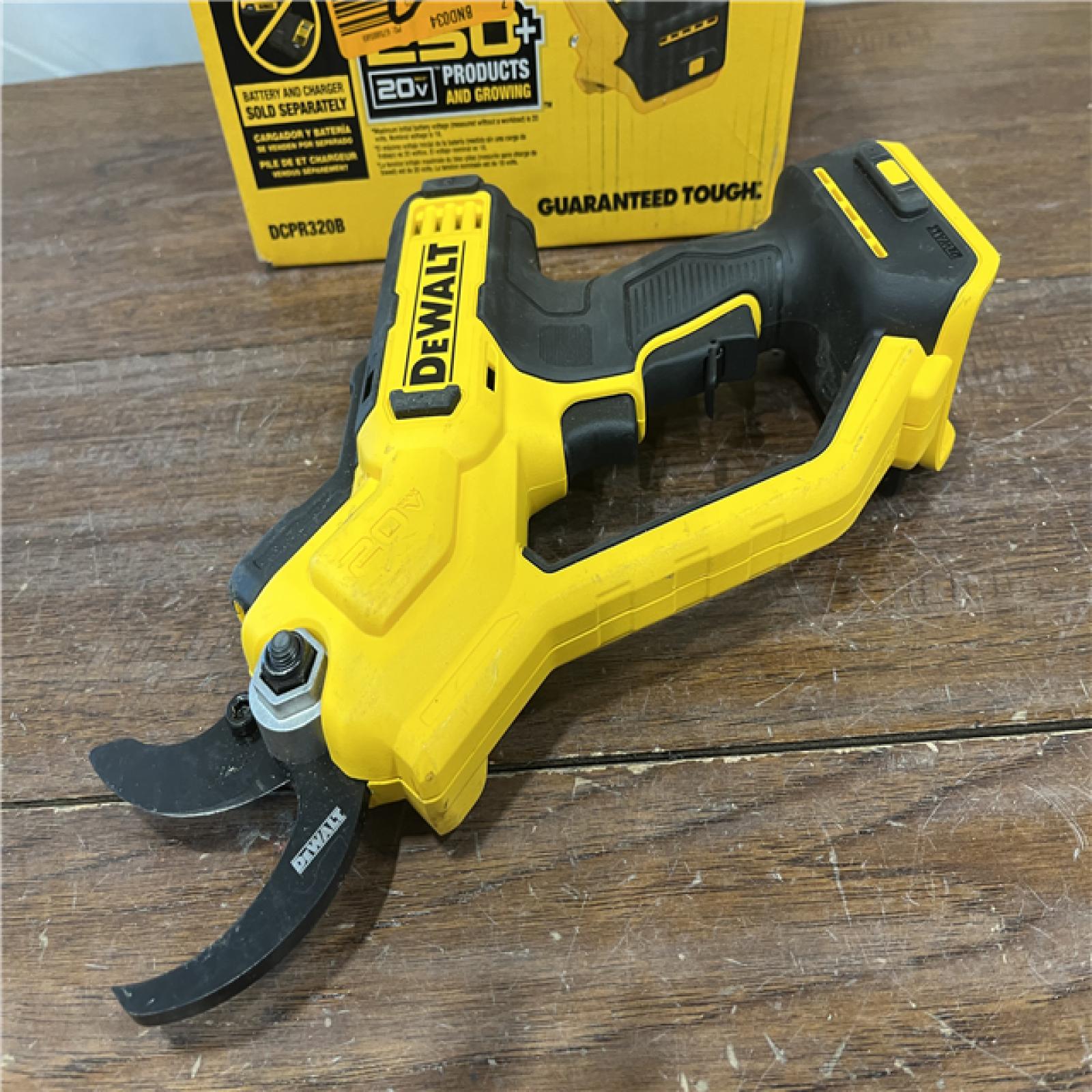 AS-ISDeWalt Cordless Pruner