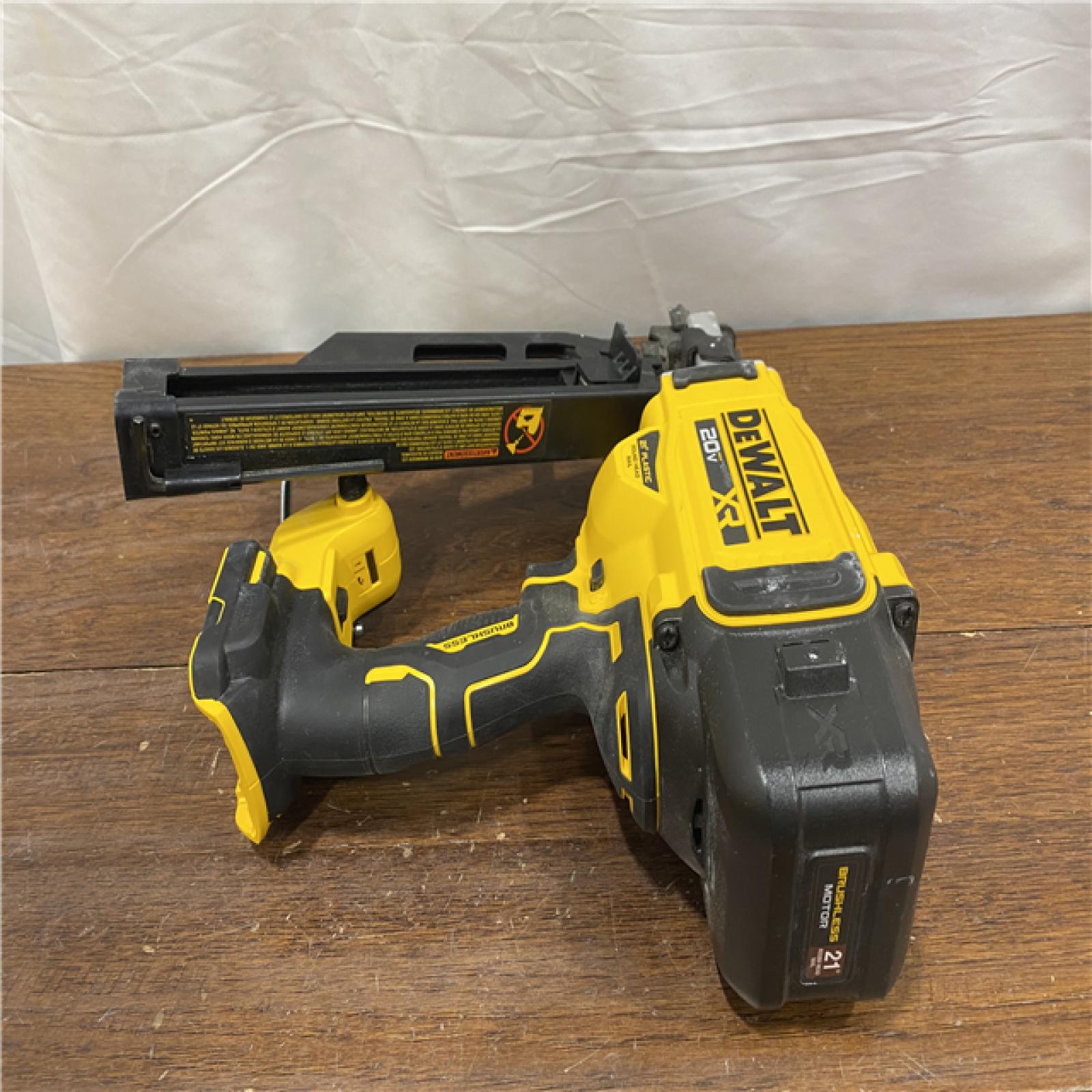 AS-ISDEWALT 20-Volt 21Â° Cordless Framing Nailer (Tool-Only)