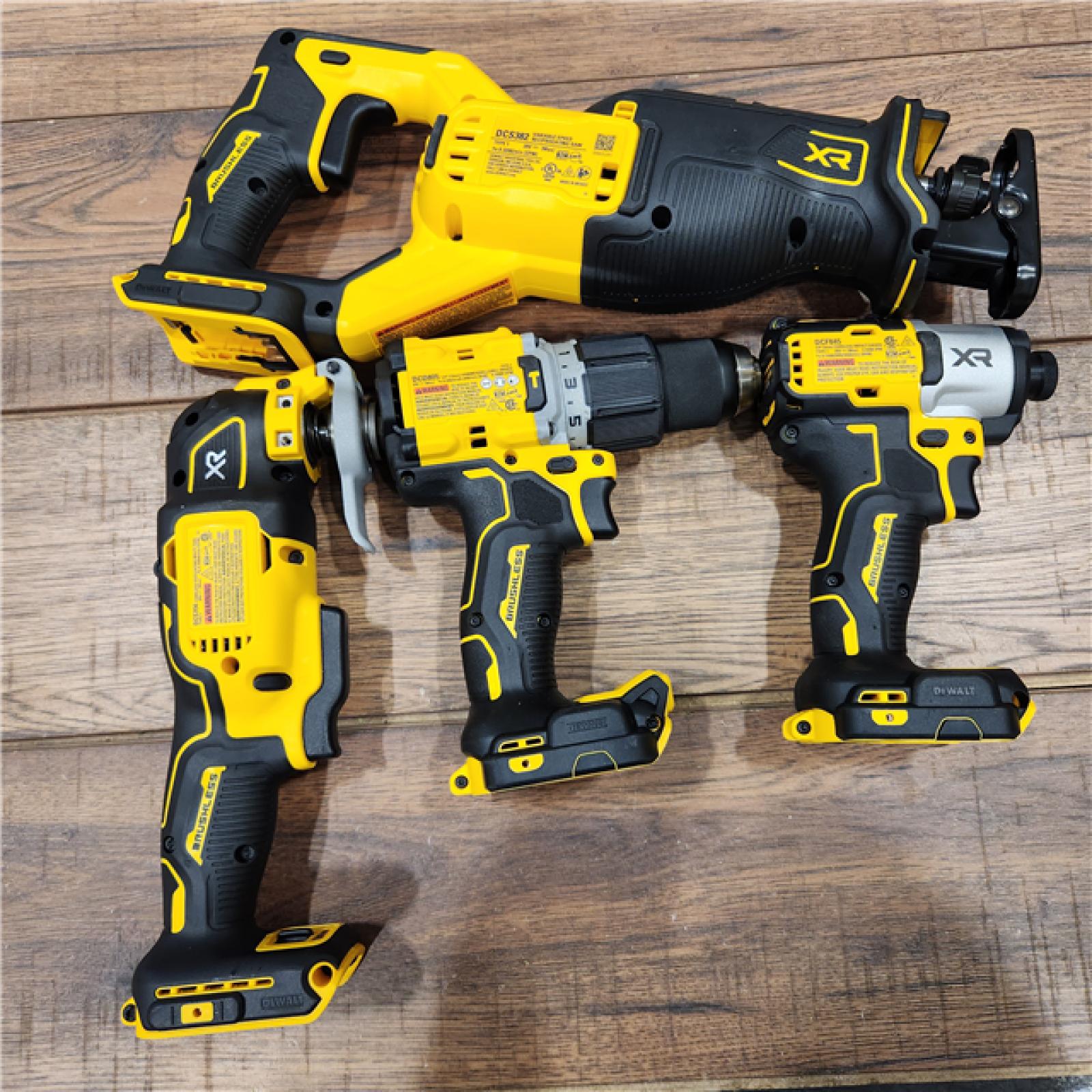 AS-IS DEWALT 20-Volt Maximum Lithium-Ion Cordless 4-Tool Combo Kit with (2) 4 Ah Batteries and Charger