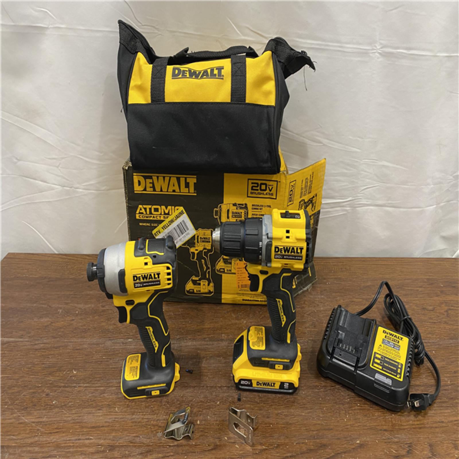 AS-IS DEWALT ATOMIC 20-Volt MAX Lithium-Ion Cordless Combo Kit (2-Tool) with (2) 2.0Ah Batteries, Charger and Bag