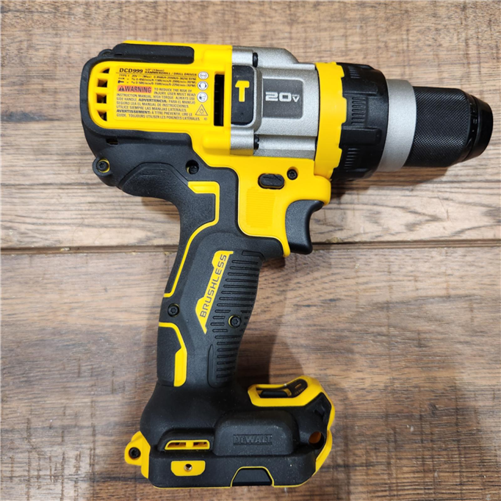 AS-IS Dewalt FLEXVOLT 20 Volt 1/2 in. Brushless Cordless Hammer Drill/Driver Kit (Battery & Charger)