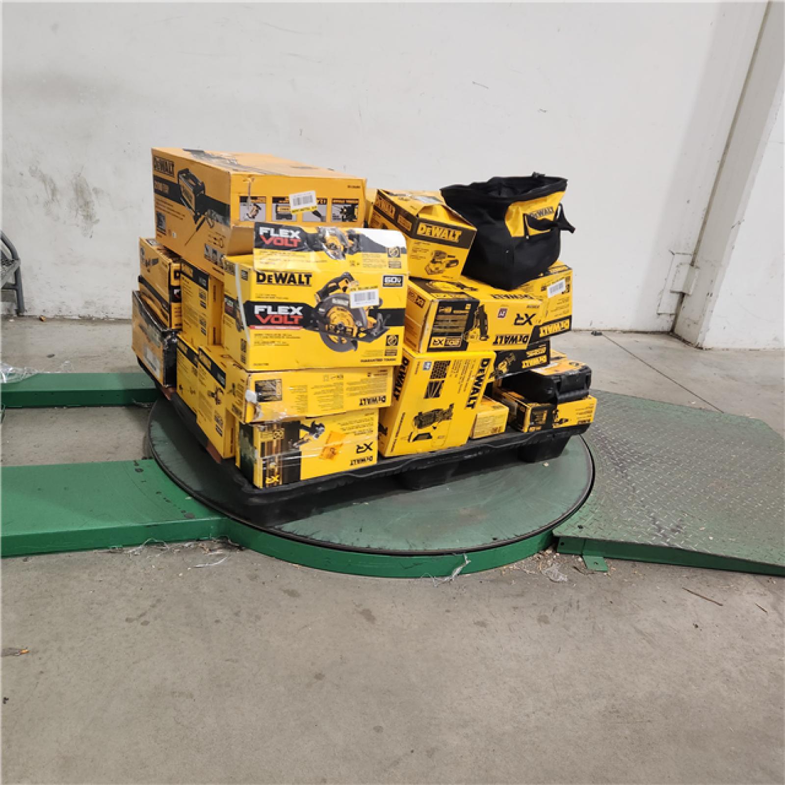 Dallas Location - As-Is DEWALT Tool Pallet