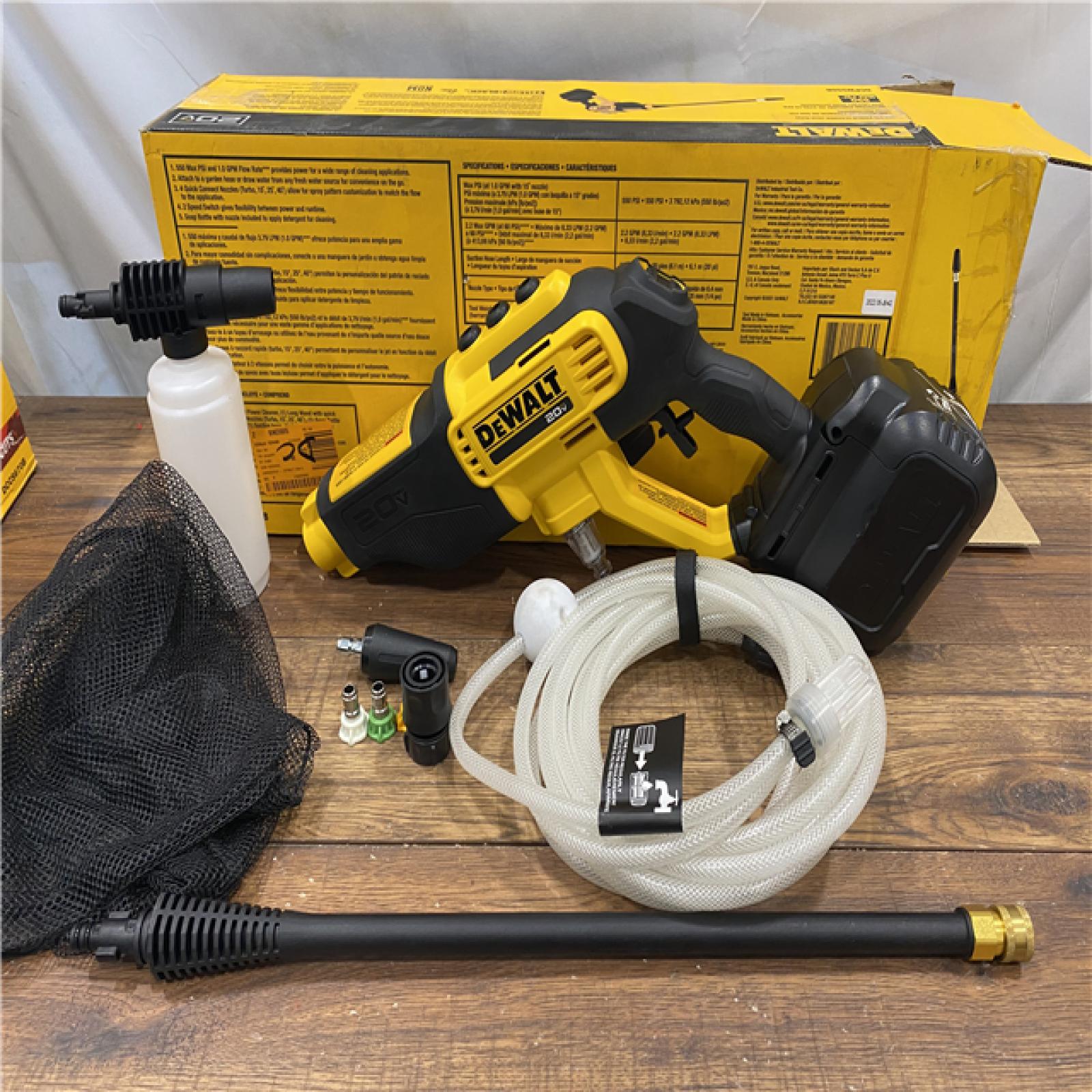 AS IS Dewalt 20V 550 PSI  1 GPM Cordless Power Cleaner W/ 4 Nozzles Tool-Only DCPW550B