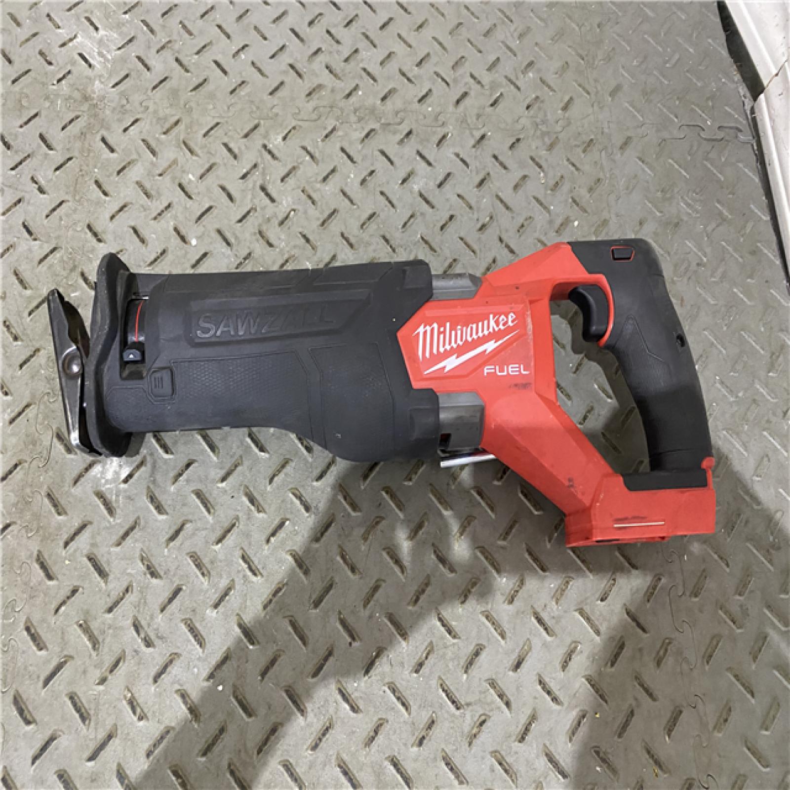 Houston location AS-IS Milwaukee M18 18V Fuel Sawzall 1-1/4  Reciprocating Saw Cordless Lithium-Ion Brushless 2821-20