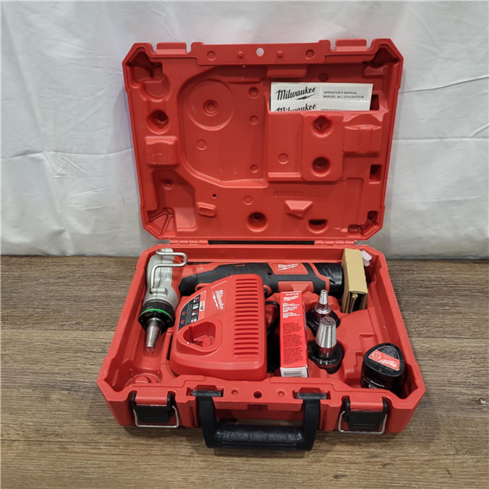 AS-IS M12 12-Volt Lithium-Ion Cordless PEX Expansion Tool Kit with (2) 1.5 Ah Batteries, (3) Expansion Heads and Hard Case