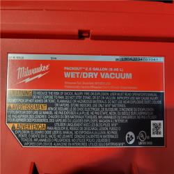 California New Milwaukee 2.5 Gal Wet/Dry Vacuum